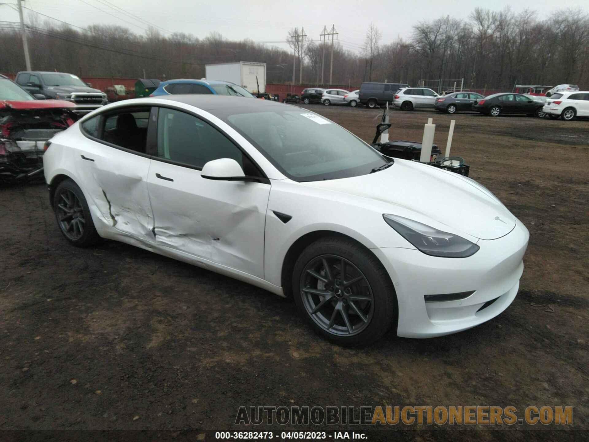 5YJ3E1EB8MF060310 TESLA MODEL 3 2021