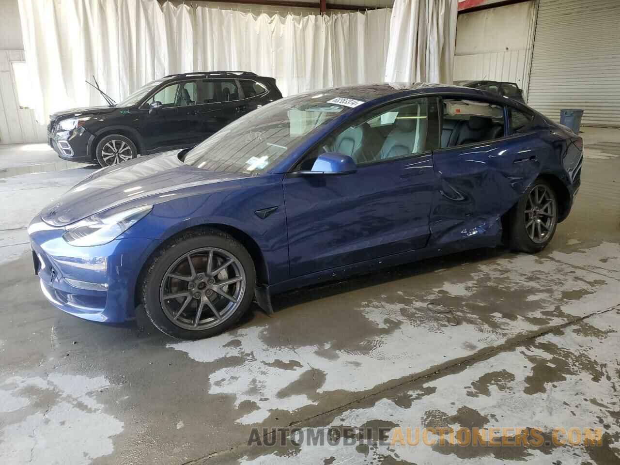 5YJ3E1EB8MF836824 TESLA MODEL 3 2021