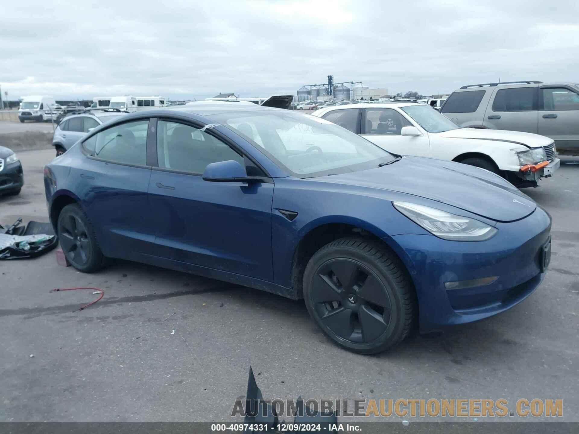 5YJ3E1EB8MF848049 TESLA MODEL 3 2021