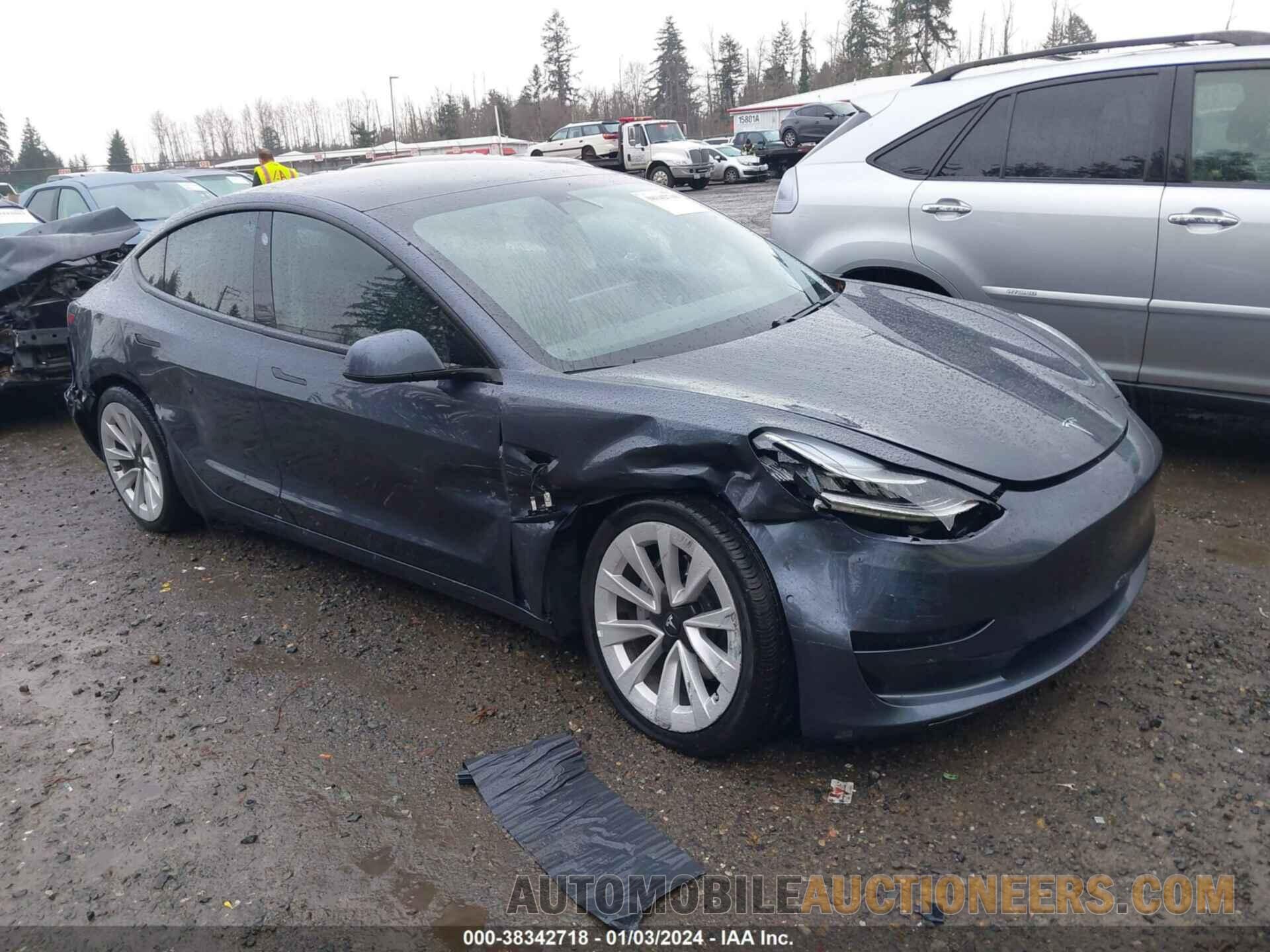 5YJ3E1EB8MF855597 TESLA MODEL 3 2021