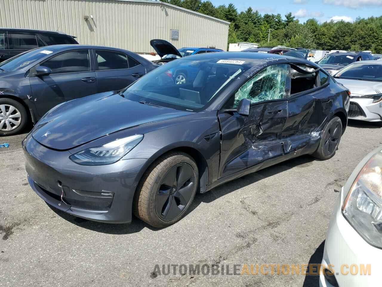 5YJ3E1EB8MF858340 TESLA MODEL 3 2021