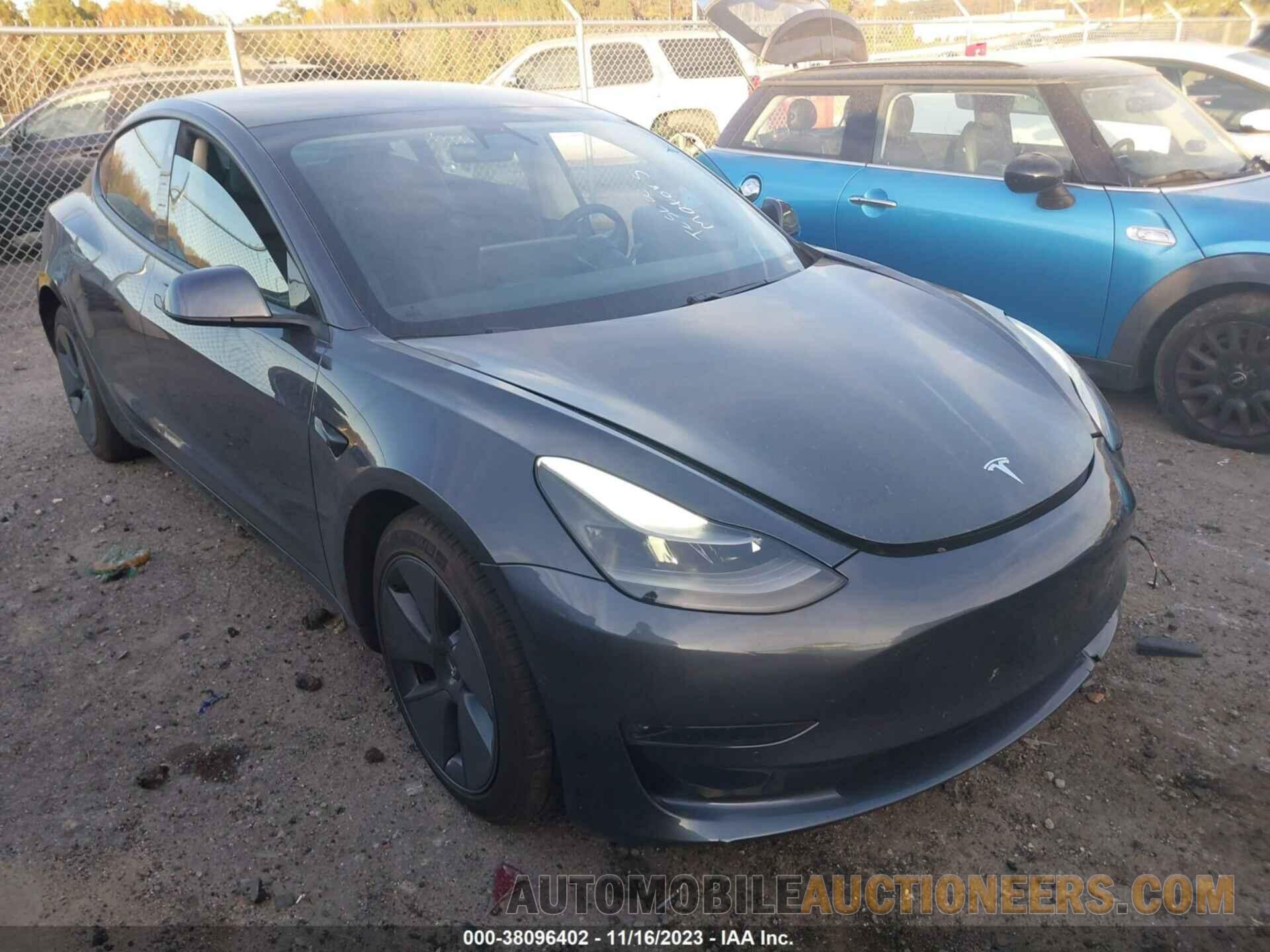 5YJ3E1EB8MF923848 TESLA MODEL 3 2021