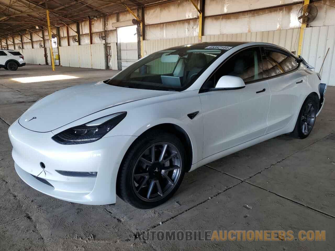 5YJ3E1EB8MF938012 TESLA MODEL 3 2021