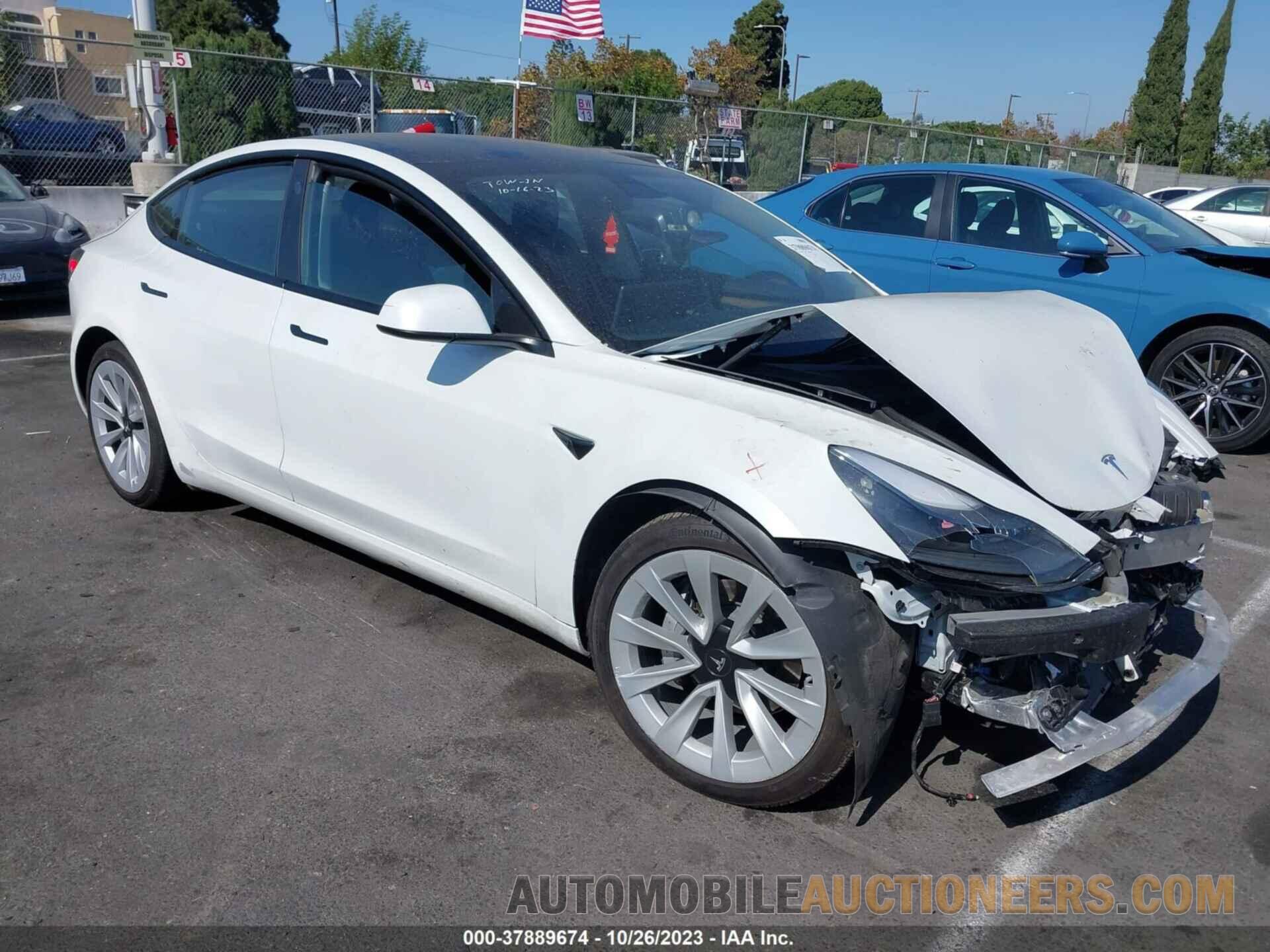 5YJ3E1EB8MF998839 TESLA MODEL 3 2021