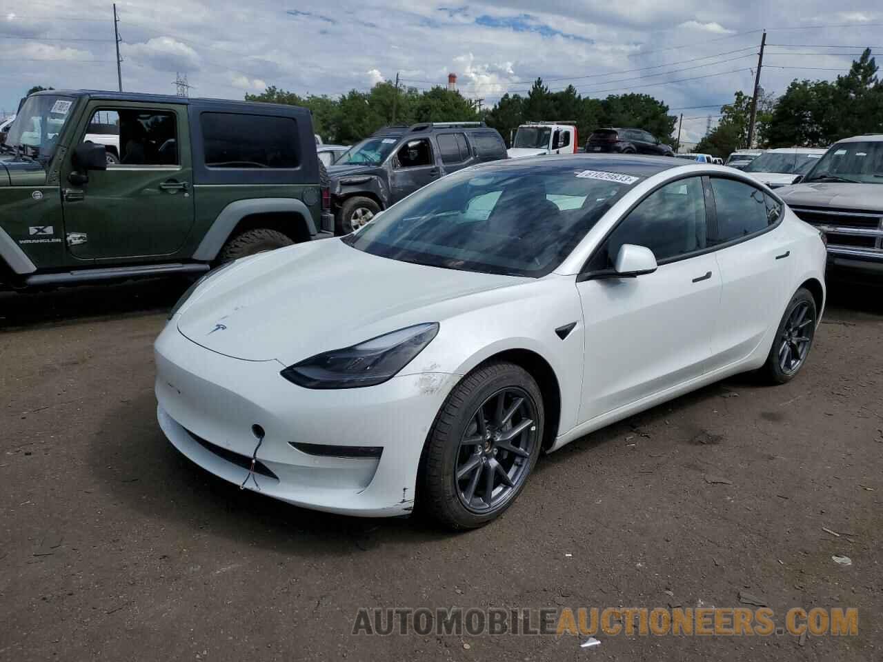 5YJ3E1EB8NF106655 TESLA MODEL 3 2022