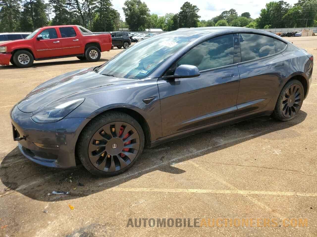 5YJ3E1EB8NF108504 TESLA MODEL 3 2022