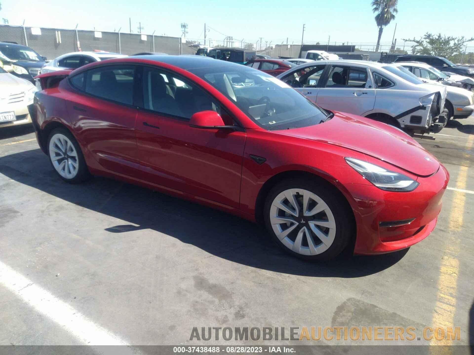 5YJ3E1EB8NF126355 TESLA MODEL 3 2022