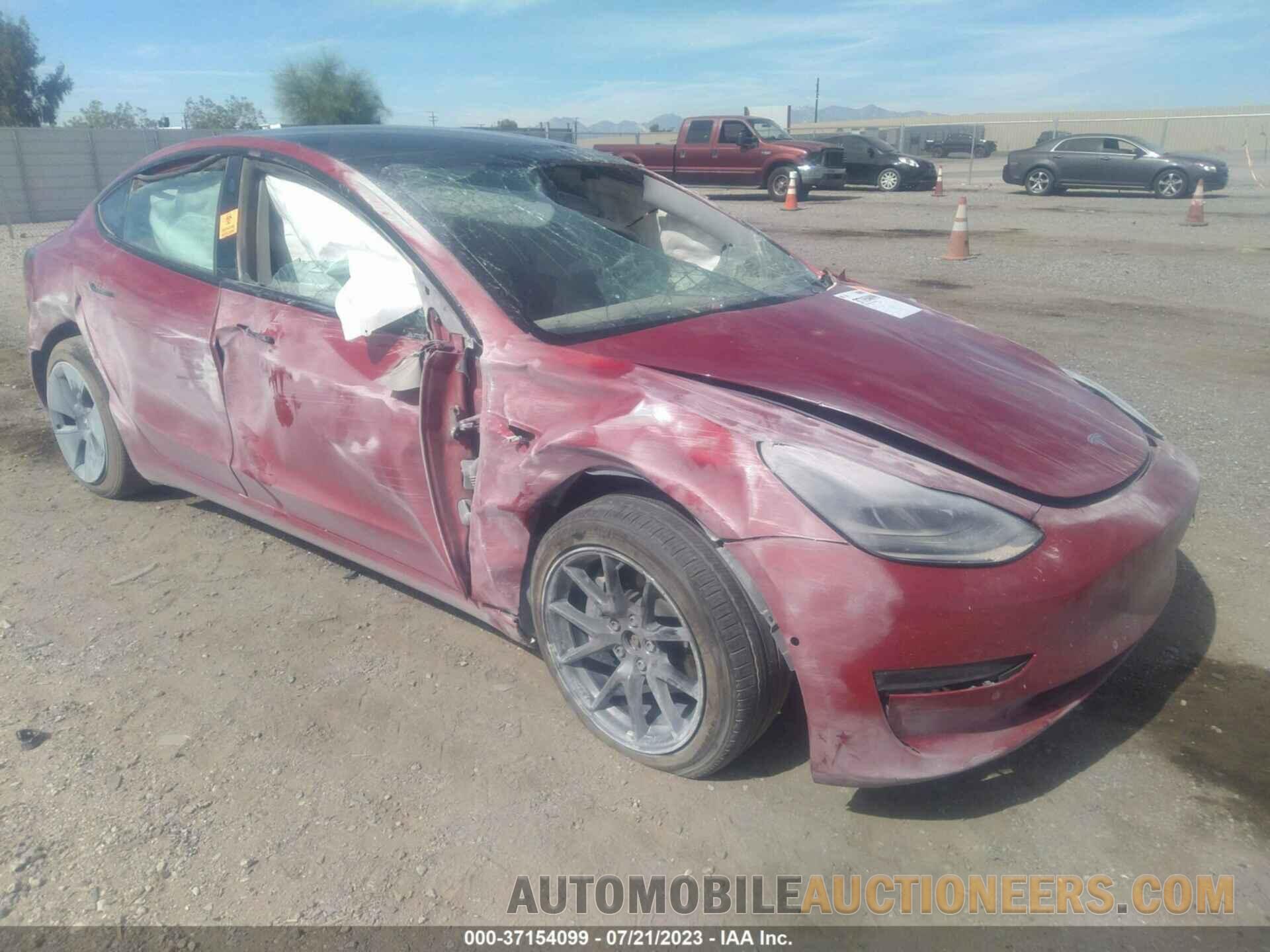 5YJ3E1EB8NF131197 TESLA MODEL 3 2022