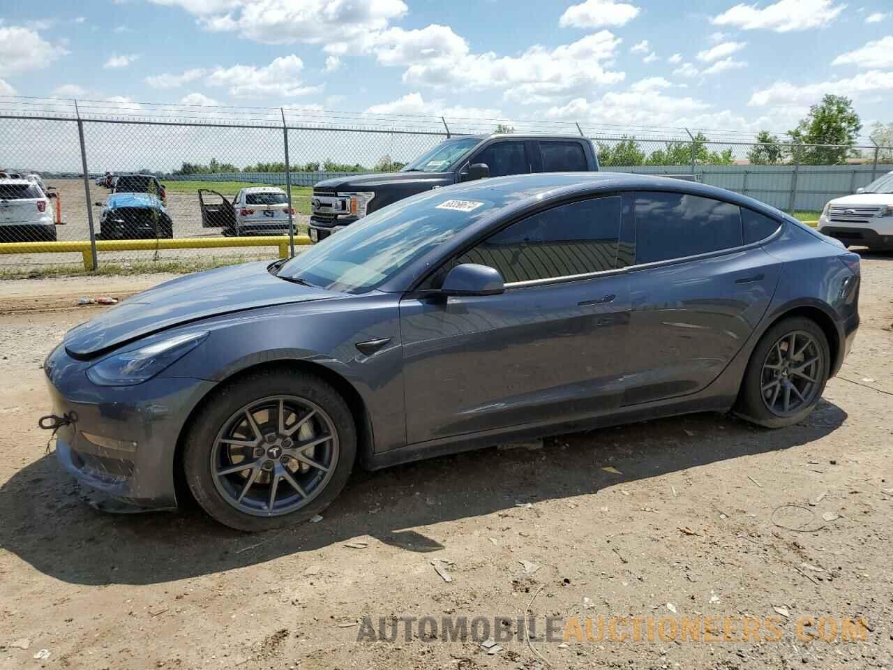 5YJ3E1EB8NF135959 TESLA MODEL 3 2022