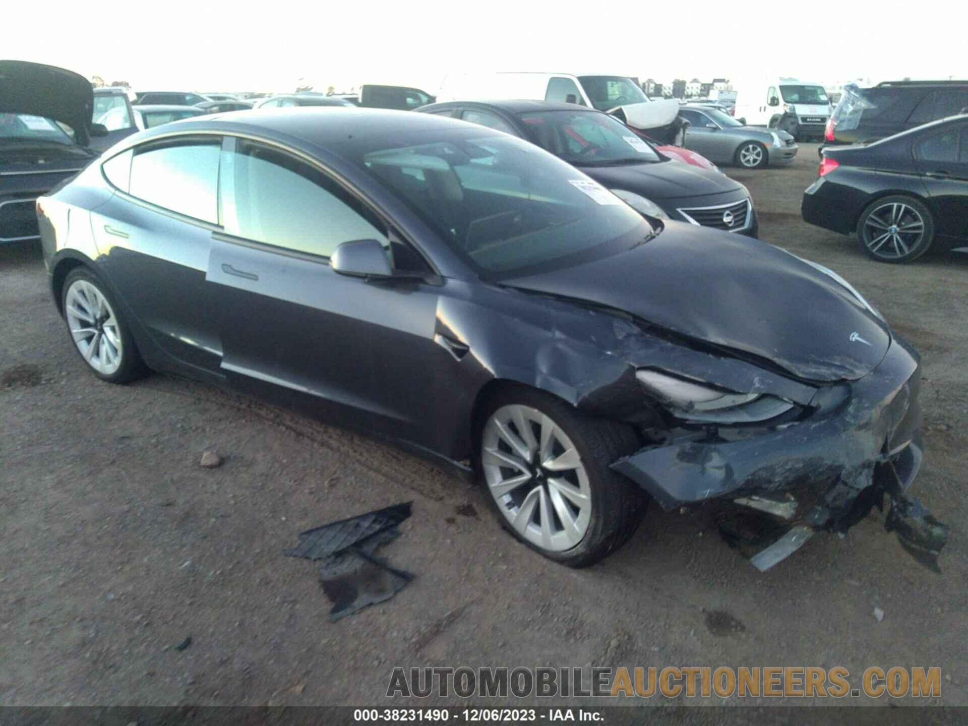 5YJ3E1EB8NF167083 TESLA MODEL 3 2022