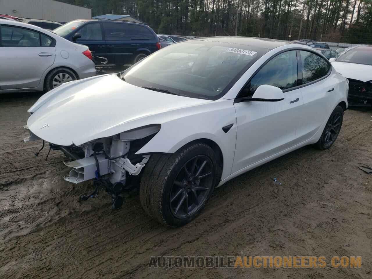 5YJ3E1EB8NF169741 TESLA MODEL 3 2022