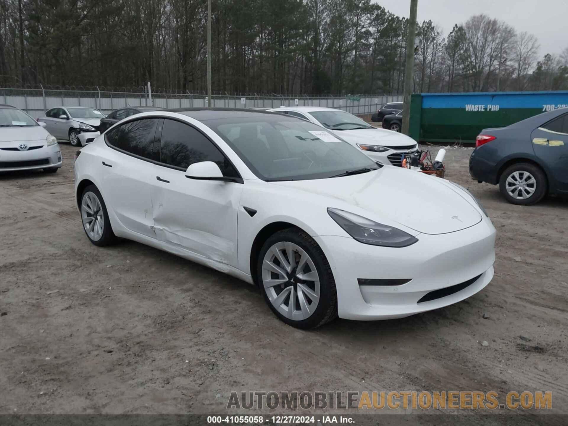 5YJ3E1EB8NF173966 TESLA MODEL 3 2022