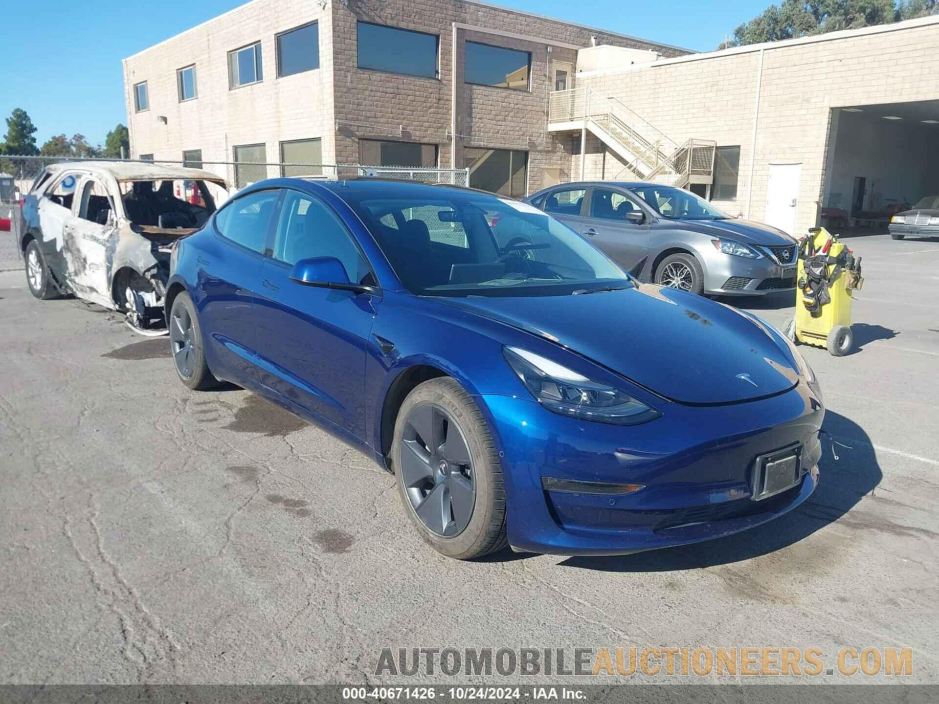 5YJ3E1EB8NF179086 TESLA MODEL 3 2022