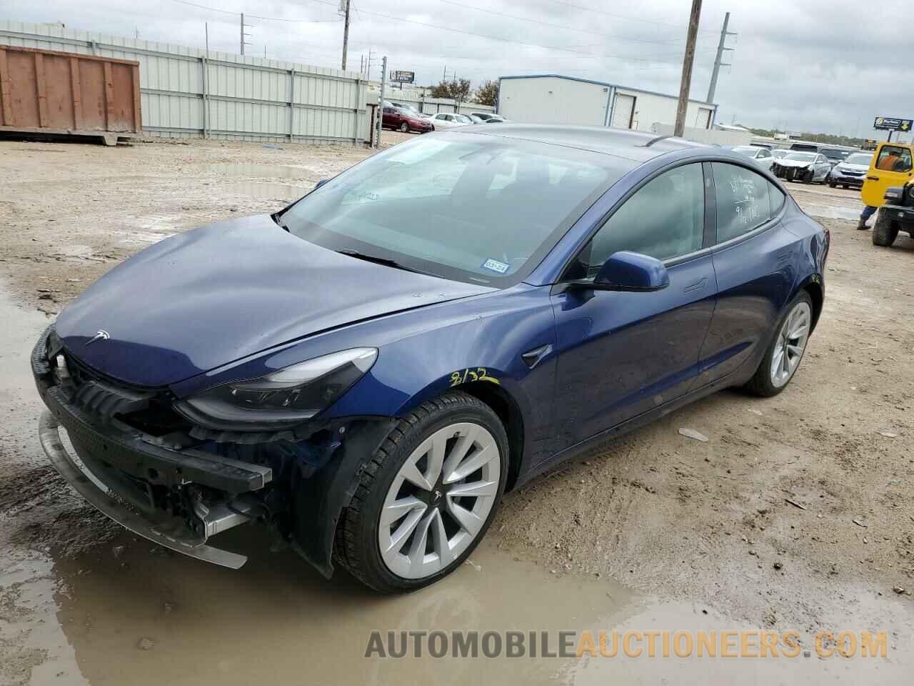 5YJ3E1EB8NF185163 TESLA MODEL 3 2022