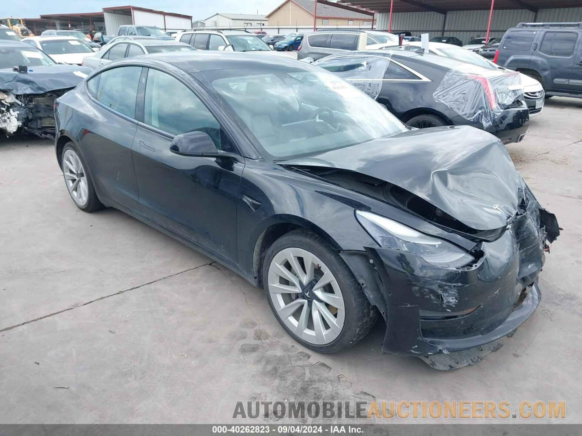 5YJ3E1EB8NF187916 TESLA MODEL 3 2022