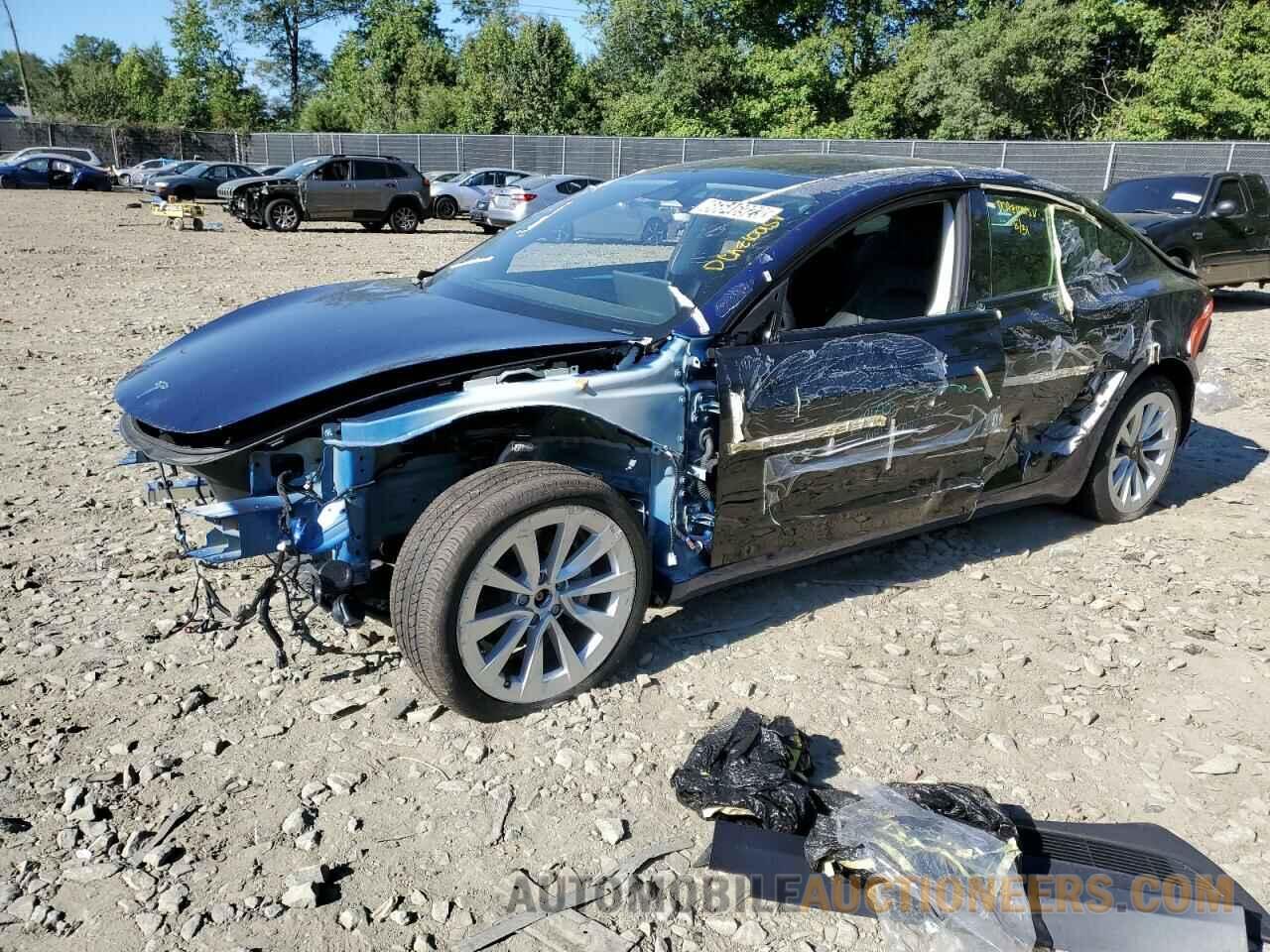 5YJ3E1EB8NF188600 TESLA MODEL 3 2022