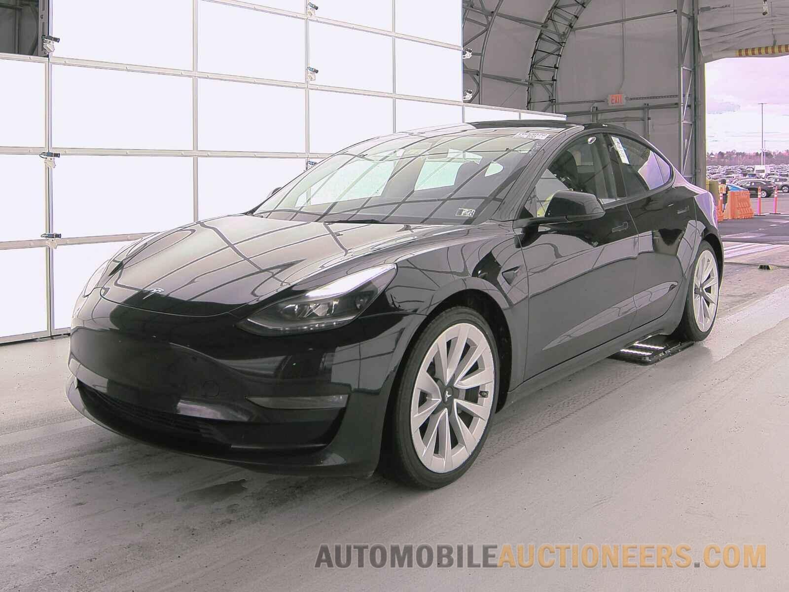 5YJ3E1EB8NF191044 Tesla Model 3 2022