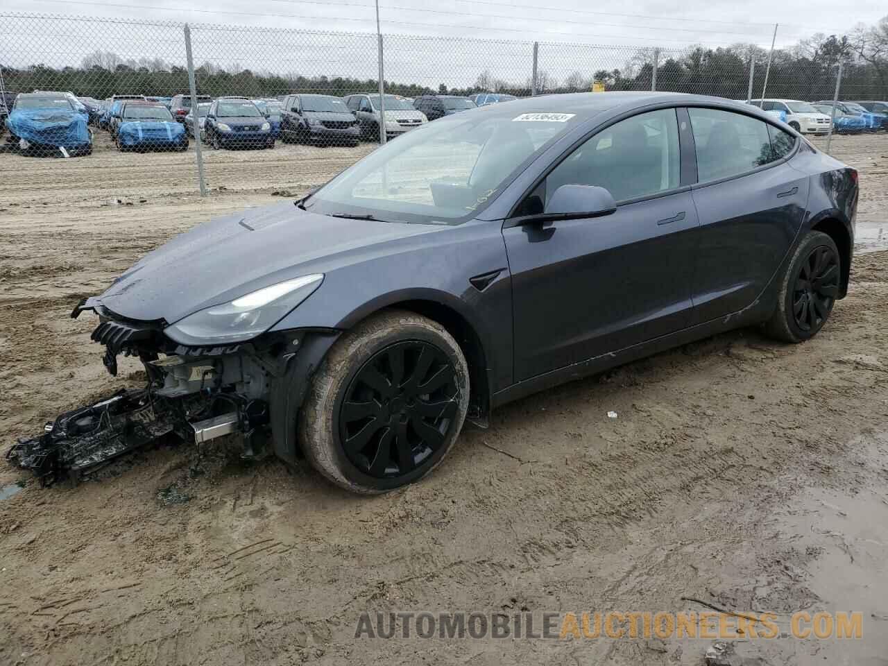 5YJ3E1EB8NF192677 TESLA MODEL 3 2022