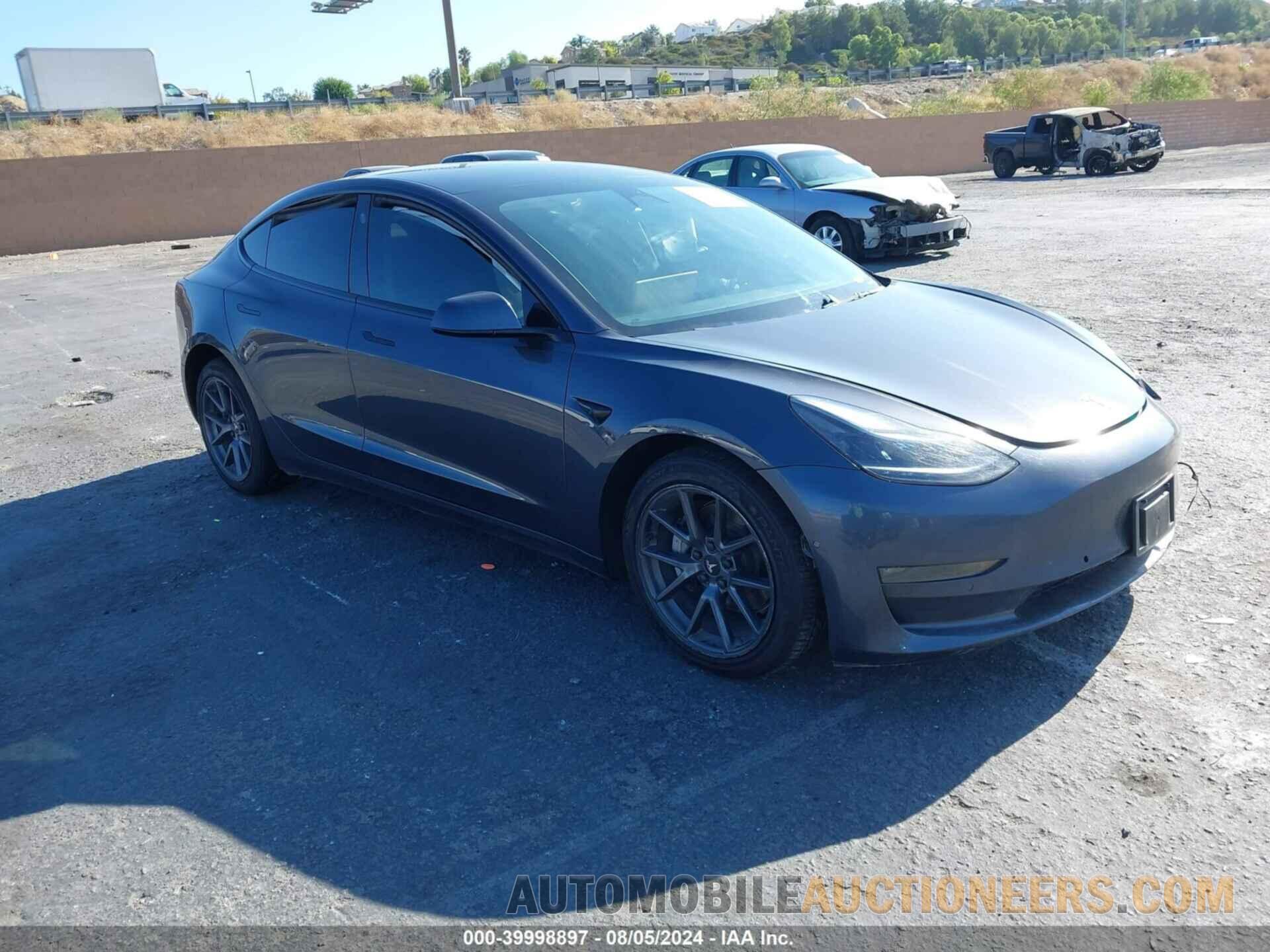 5YJ3E1EB8NF206593 TESLA MODEL 3 2022