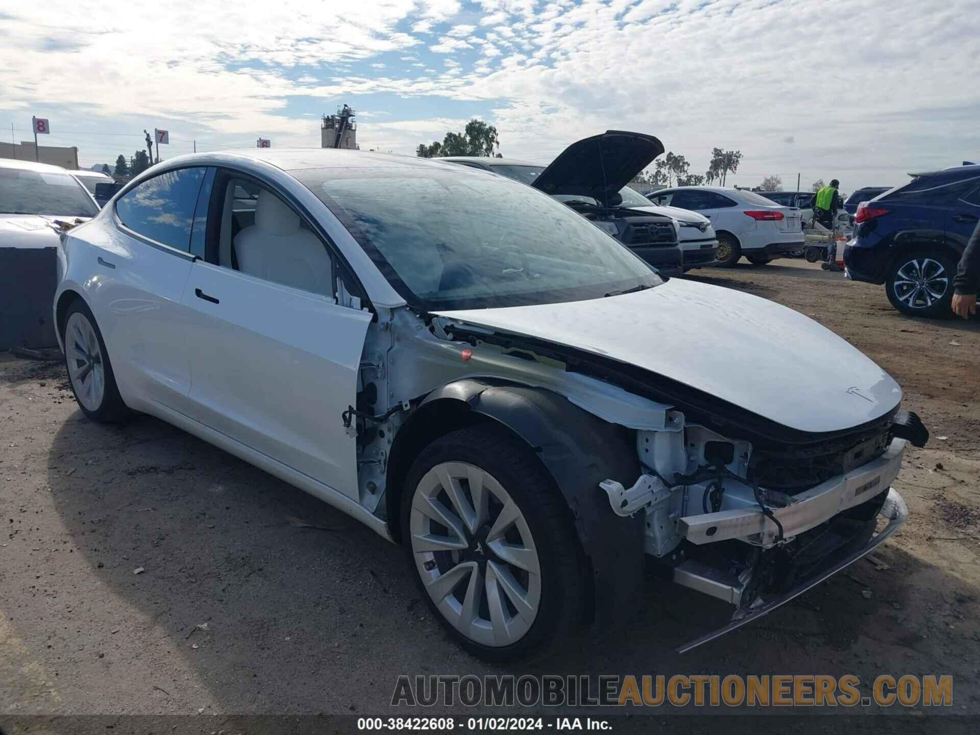 5YJ3E1EB8NF223310 TESLA MODEL 3 2022