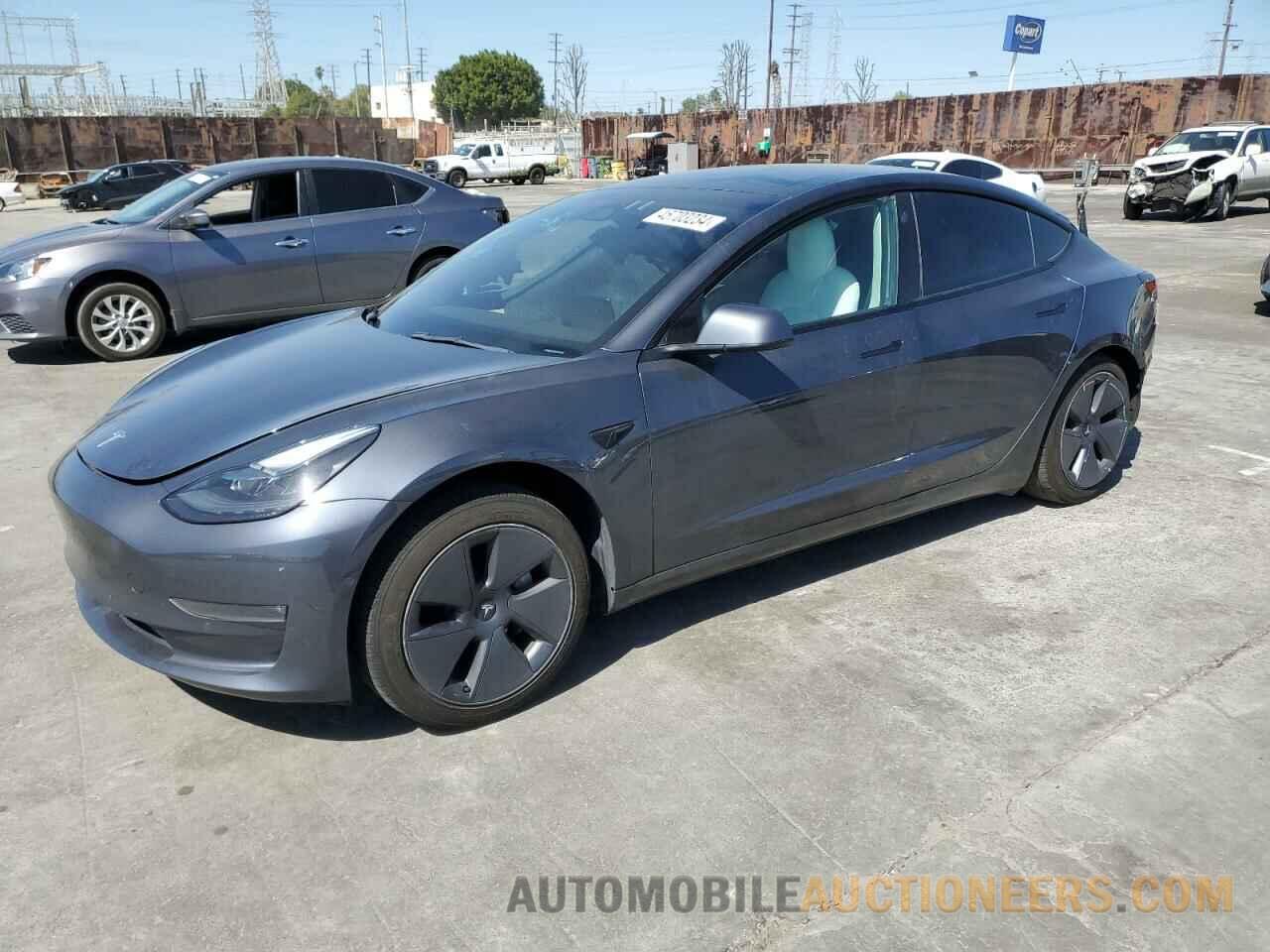 5YJ3E1EB8NF227623 TESLA MODEL 3 2022