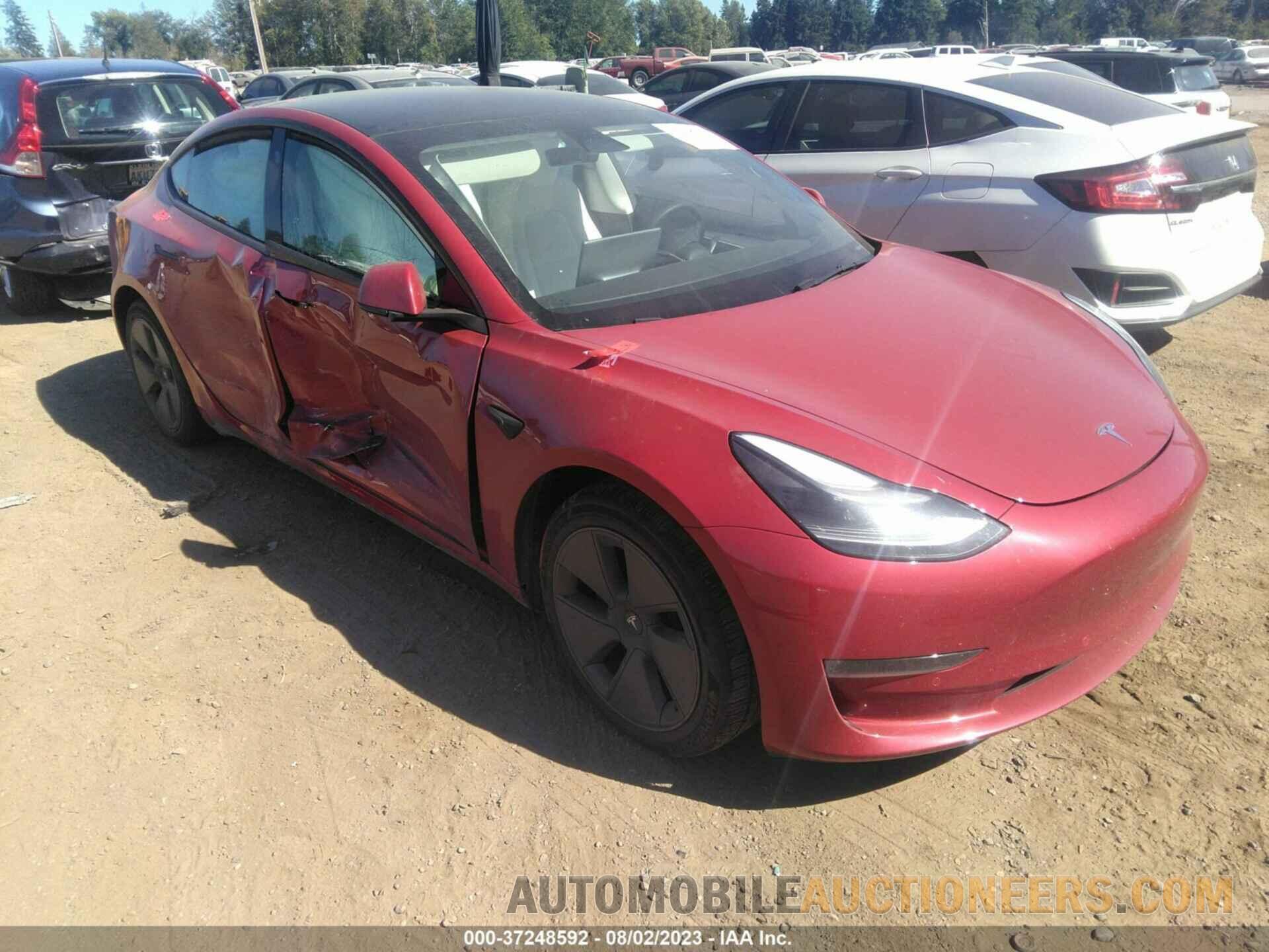 5YJ3E1EB8NF251064 TESLA MODEL 3 2022