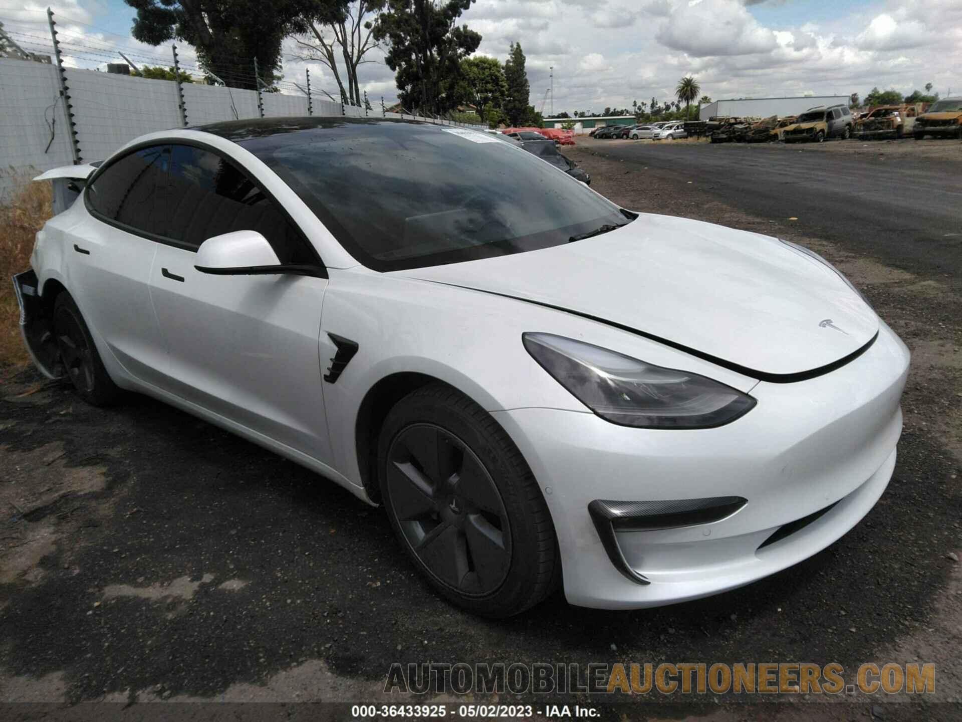 5YJ3E1EB8NF252229 TESLA MODEL 3 2022