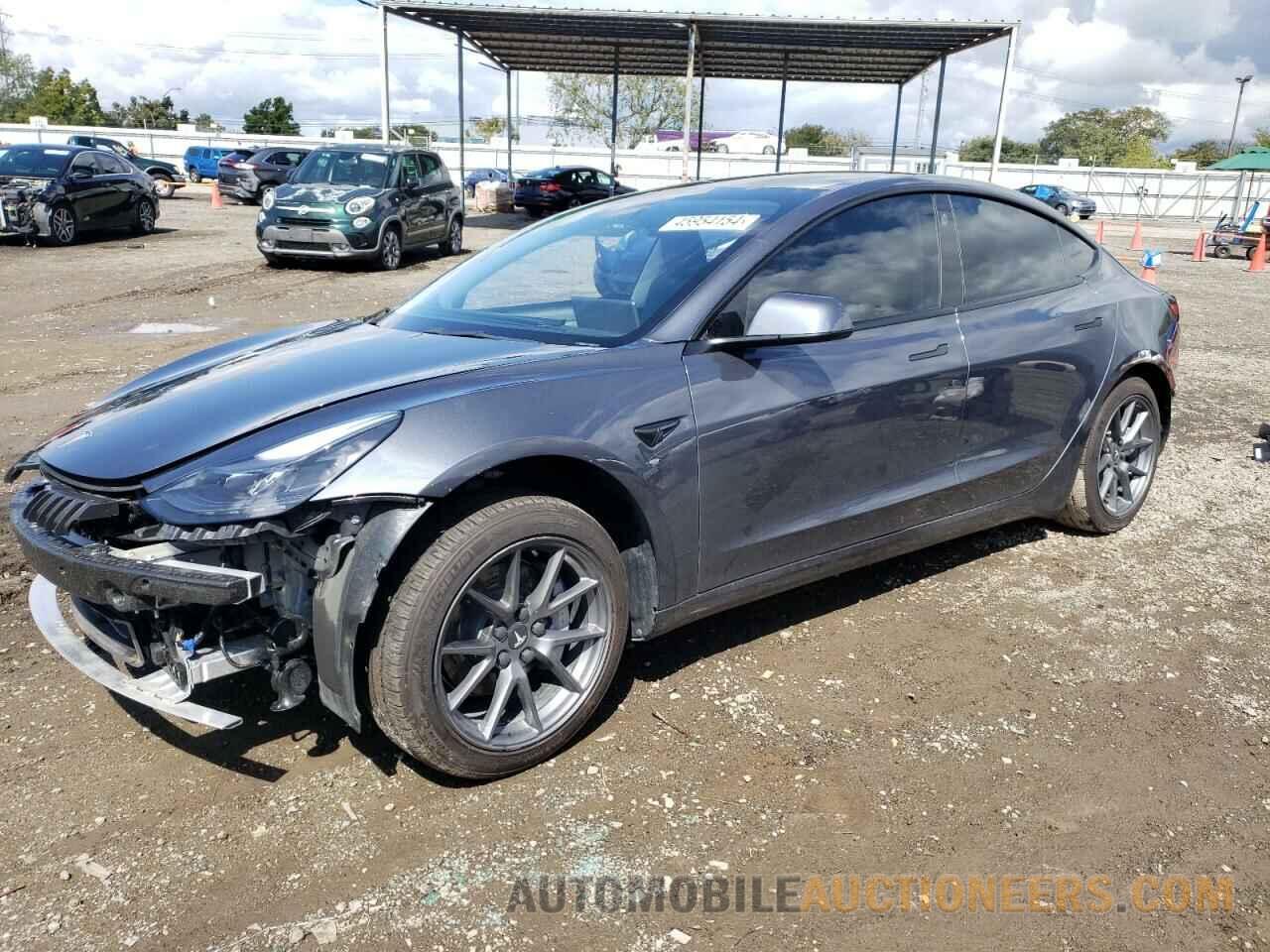 5YJ3E1EB8NF255731 TESLA MODEL 3 2022