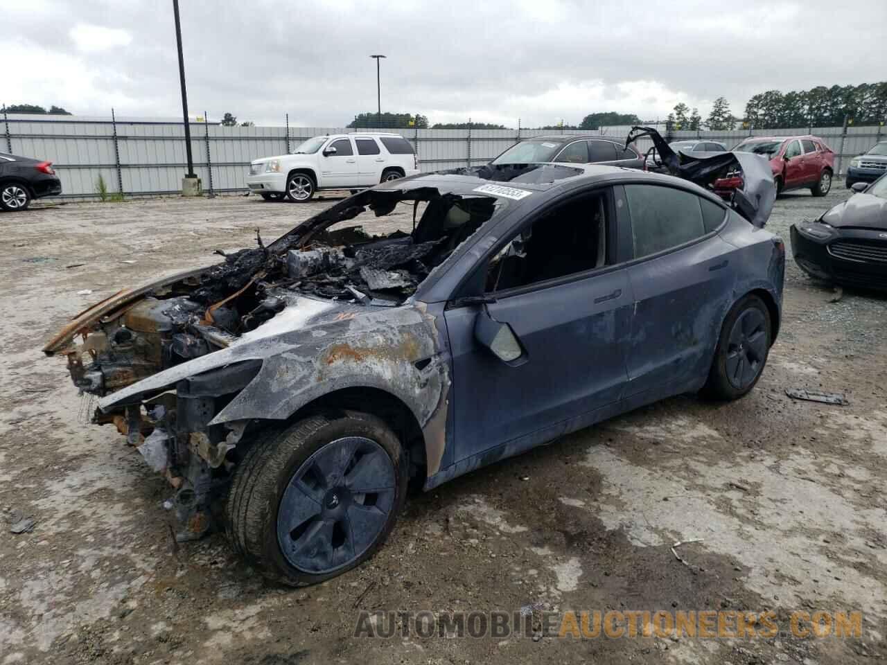 5YJ3E1EB8NF267474 TESLA MODEL 3 2022