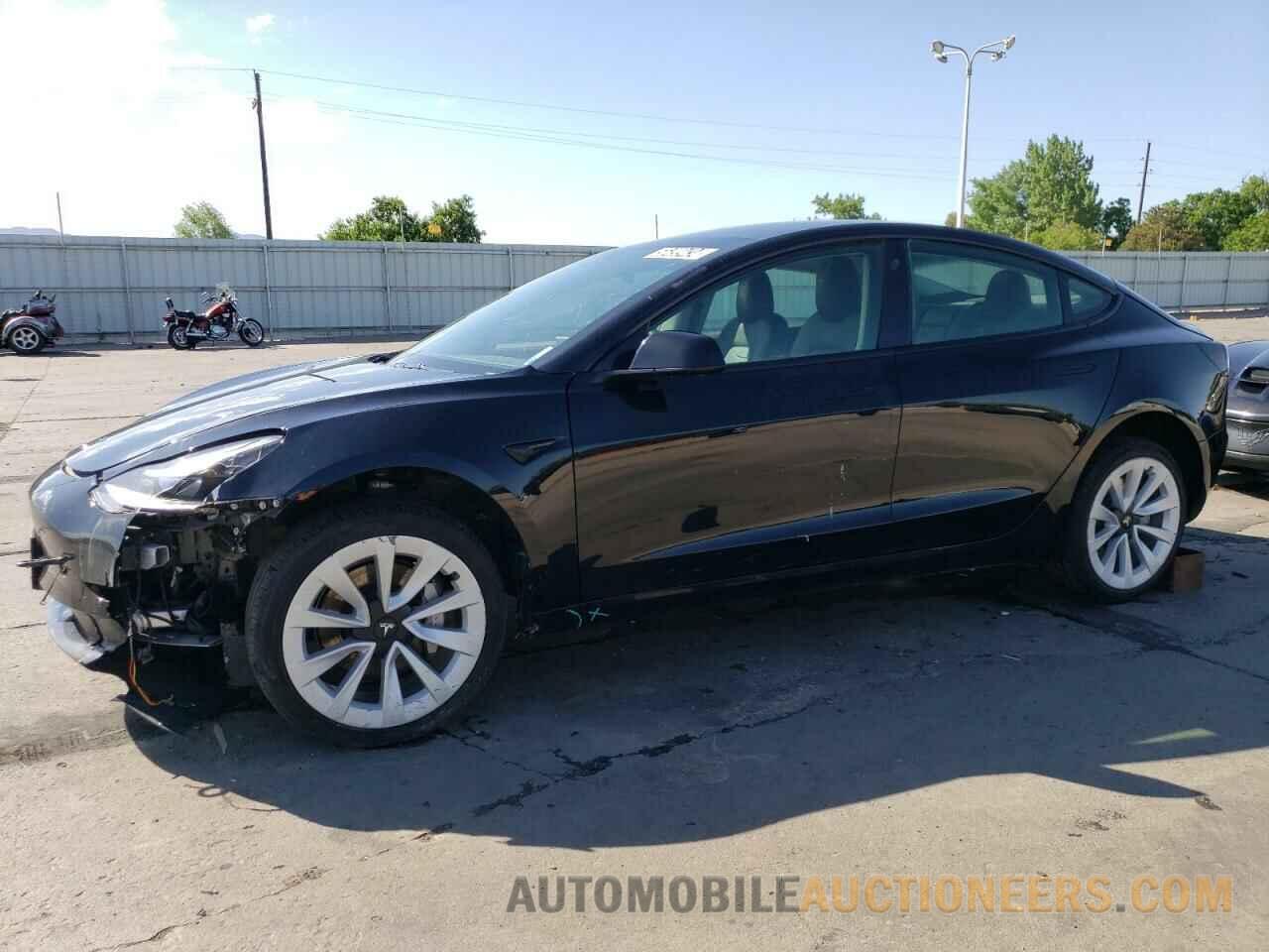 5YJ3E1EB8NF304894 TESLA MODEL 3 2022