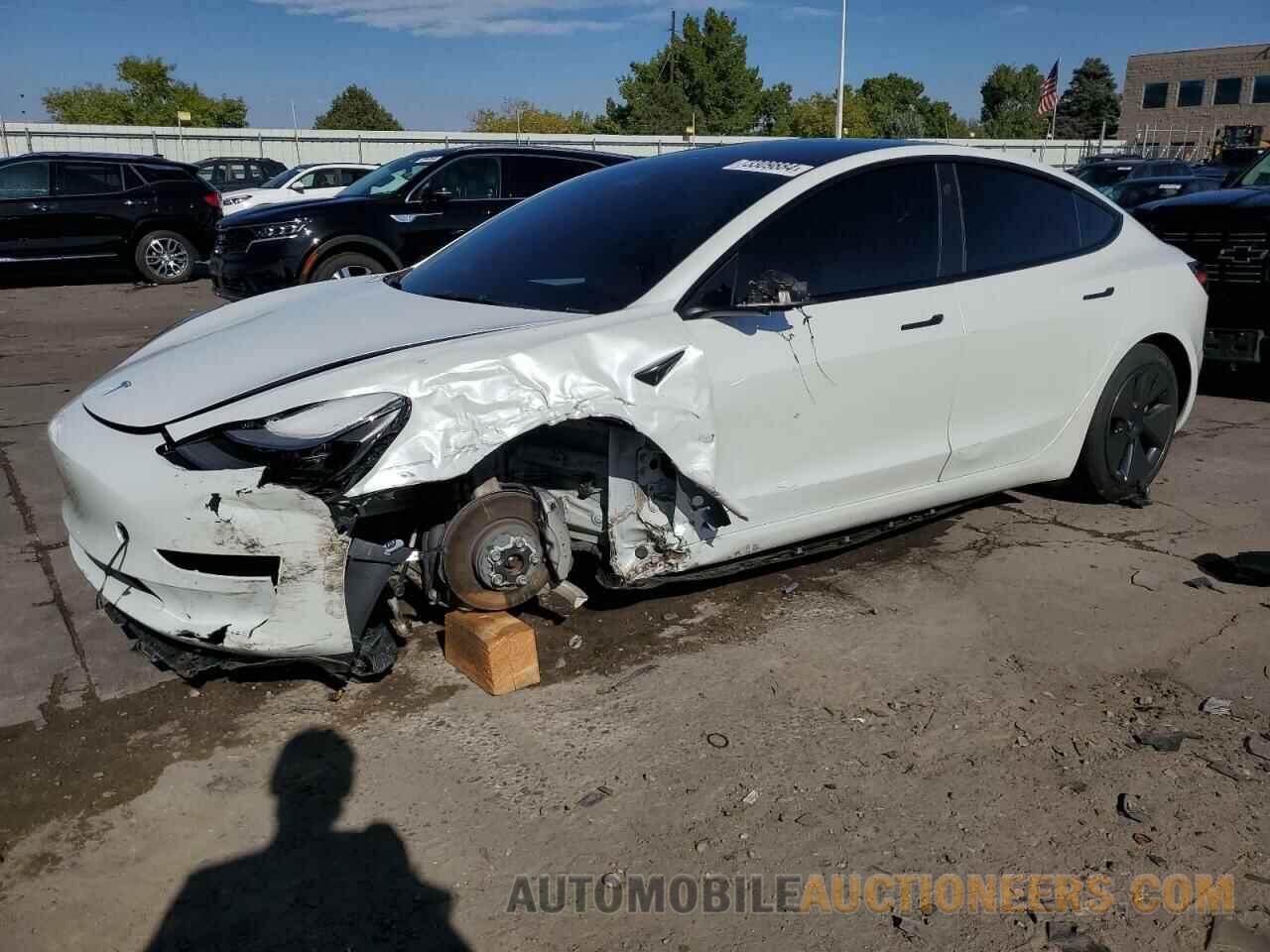 5YJ3E1EB8NF315619 TESLA MODEL 3 2022