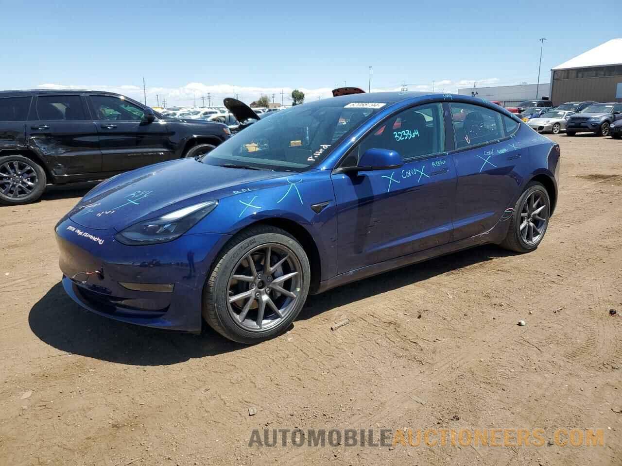 5YJ3E1EB8NF323364 TESLA MODEL 3 2022