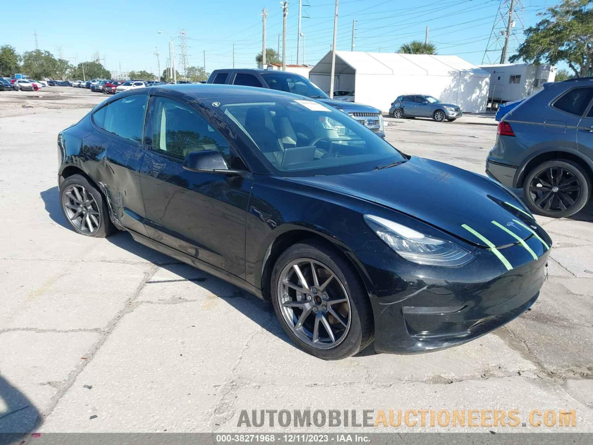 5YJ3E1EB8NF328273 TESLA MODEL 3 2022