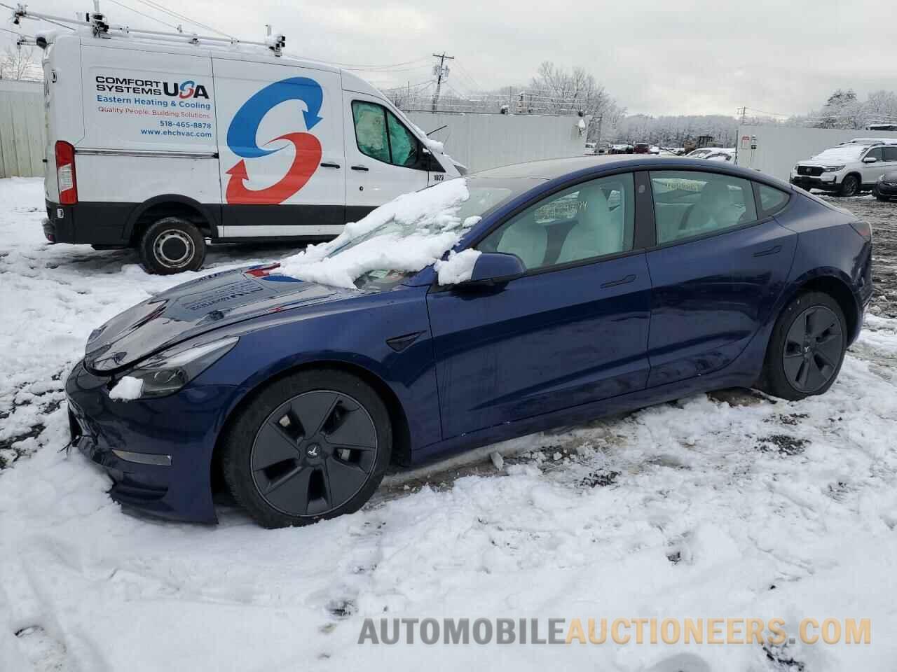 5YJ3E1EB8NF330380 TESLA MODEL 3 2022