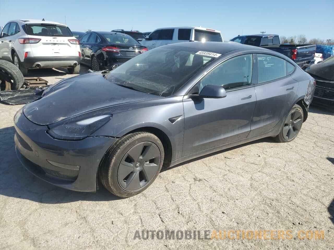 5YJ3E1EB8NF332971 TESLA MODEL 3 2022