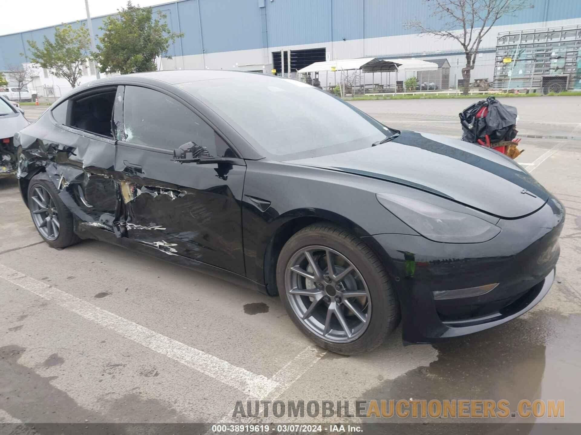 5YJ3E1EB8NF333280 TESLA MODEL 3 2022