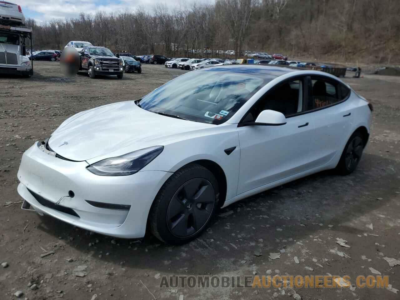 5YJ3E1EB8NF335014 TESLA MODEL 3 2022