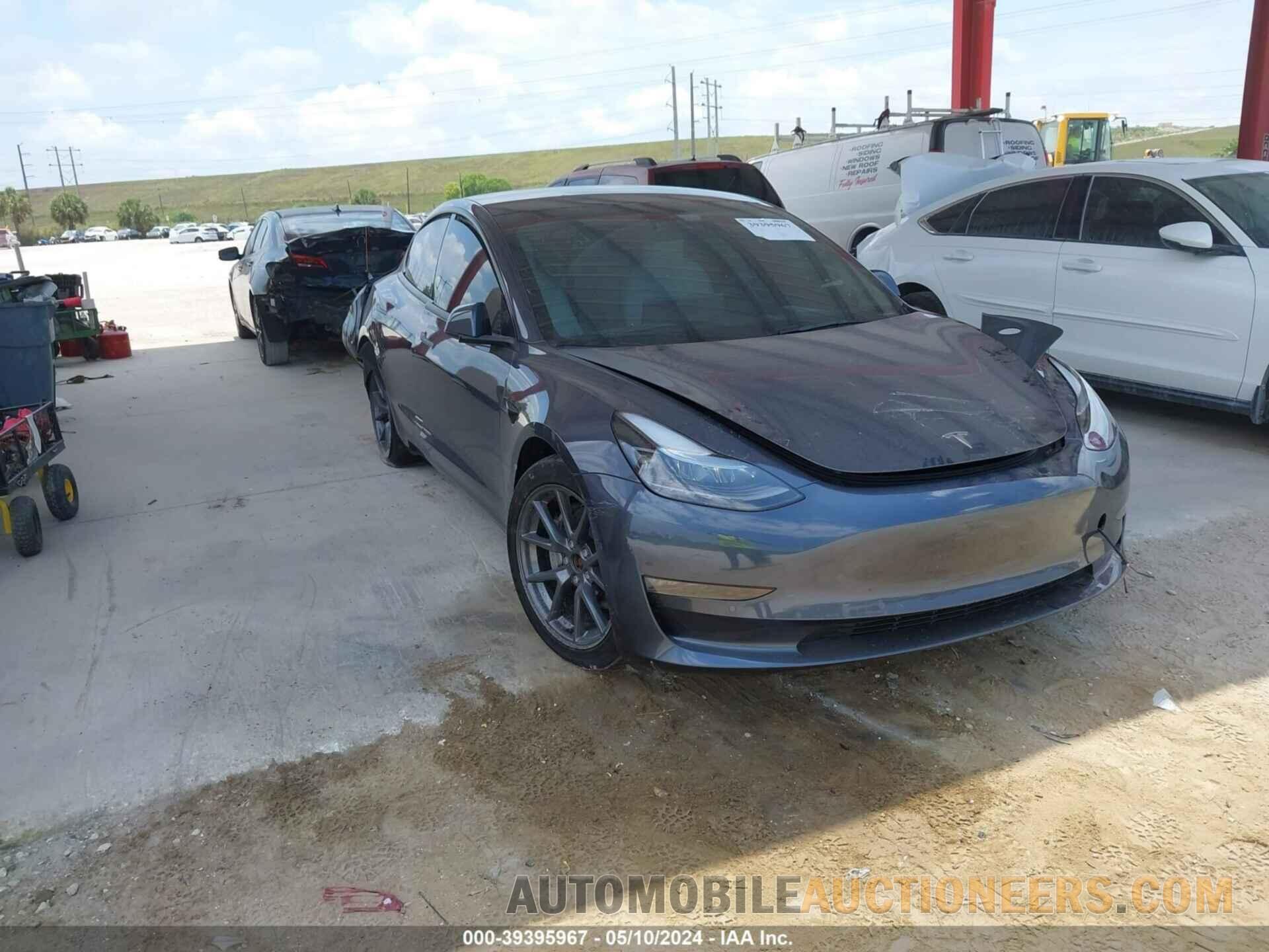 5YJ3E1EB8NF342948 TESLA MODEL 3 2022