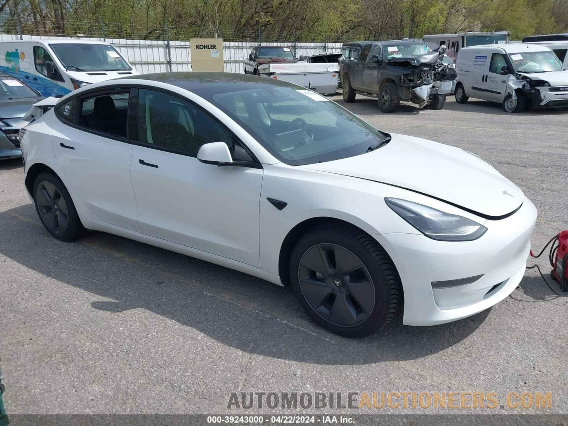 5YJ3E1EB8NF349088 TESLA MODEL 3 2022