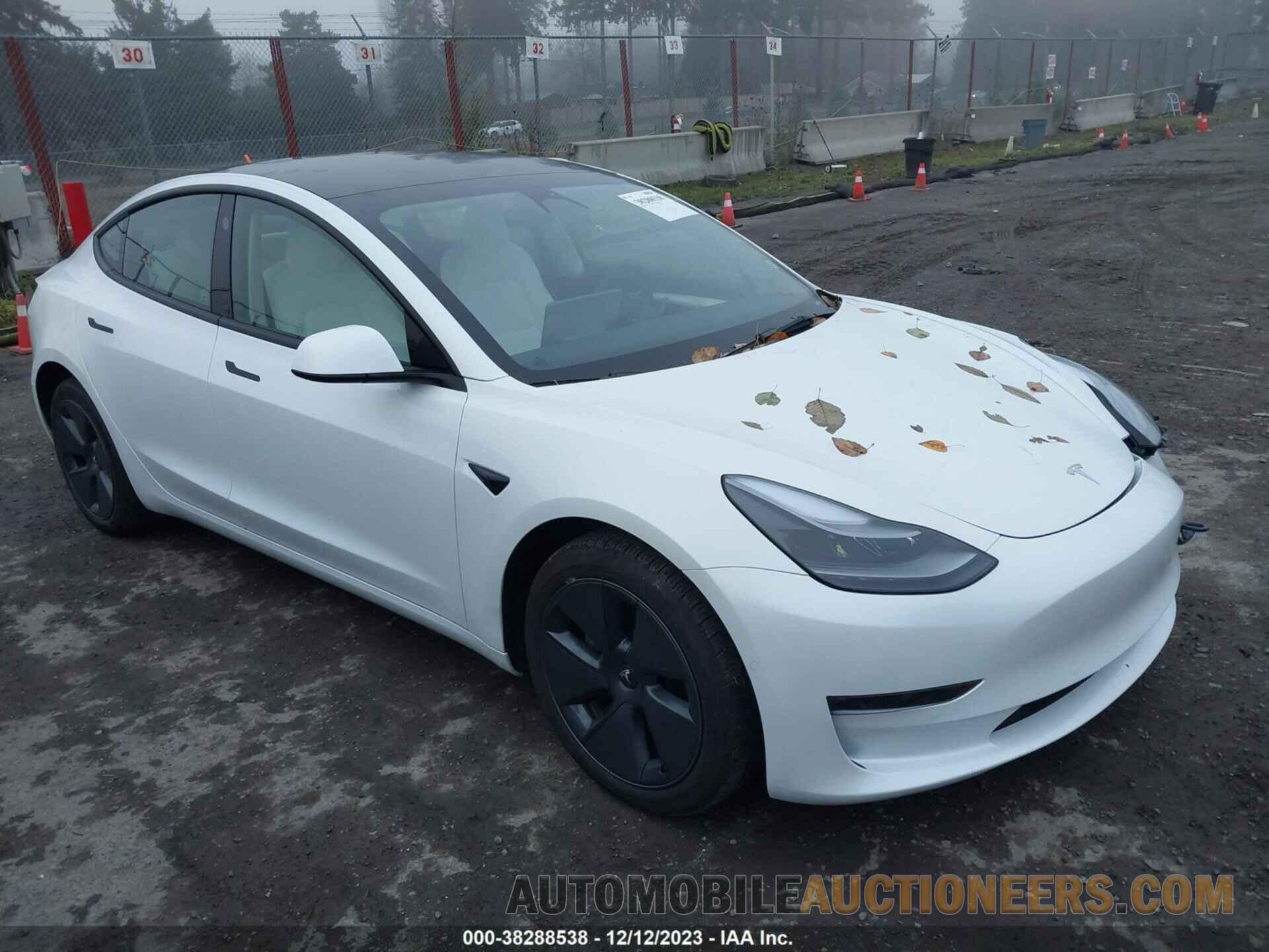 5YJ3E1EB8NF363492 TESLA MODEL 3 2022