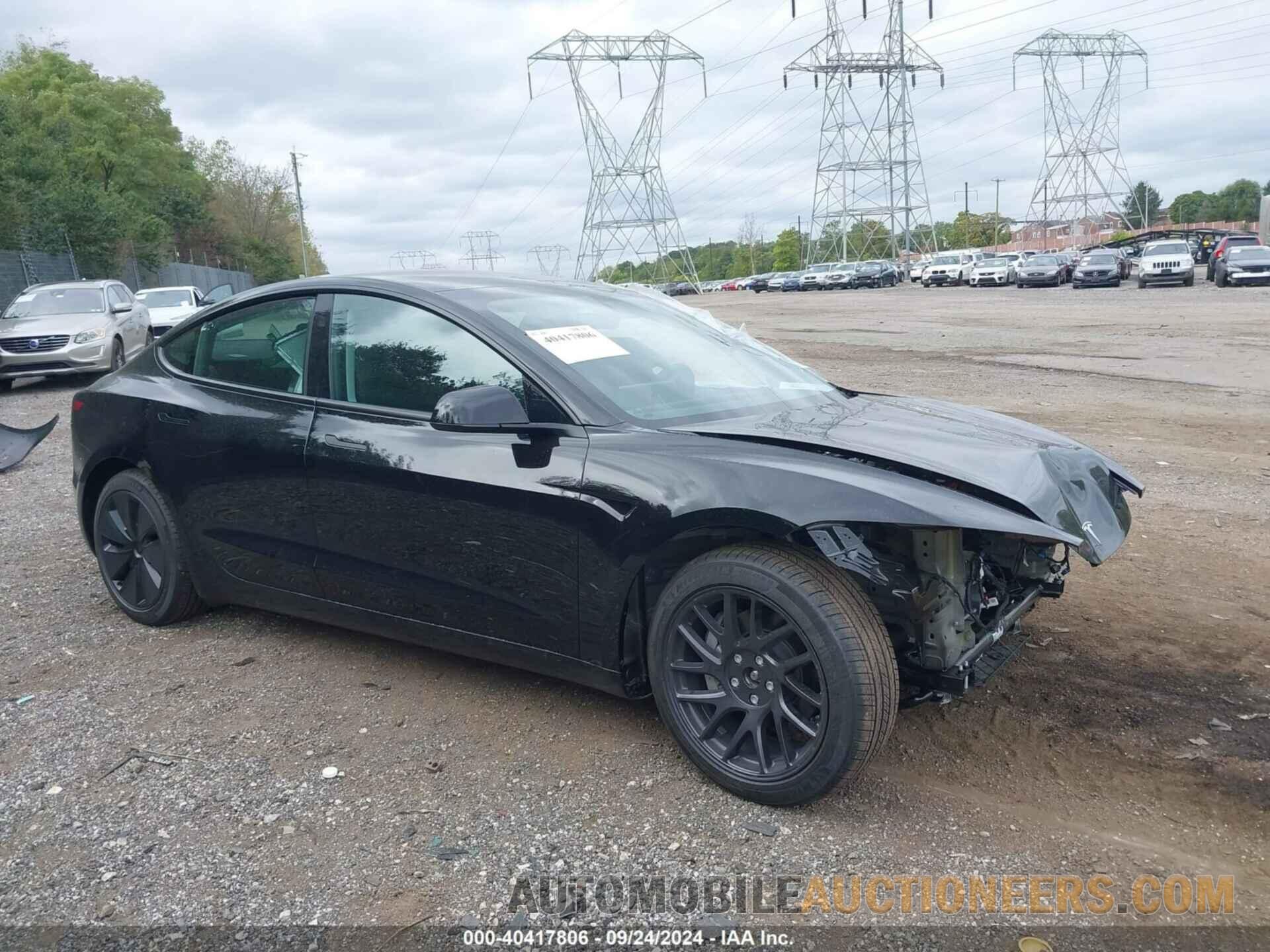 5YJ3E1EB8RF792573 TESLA MODEL 3 2024