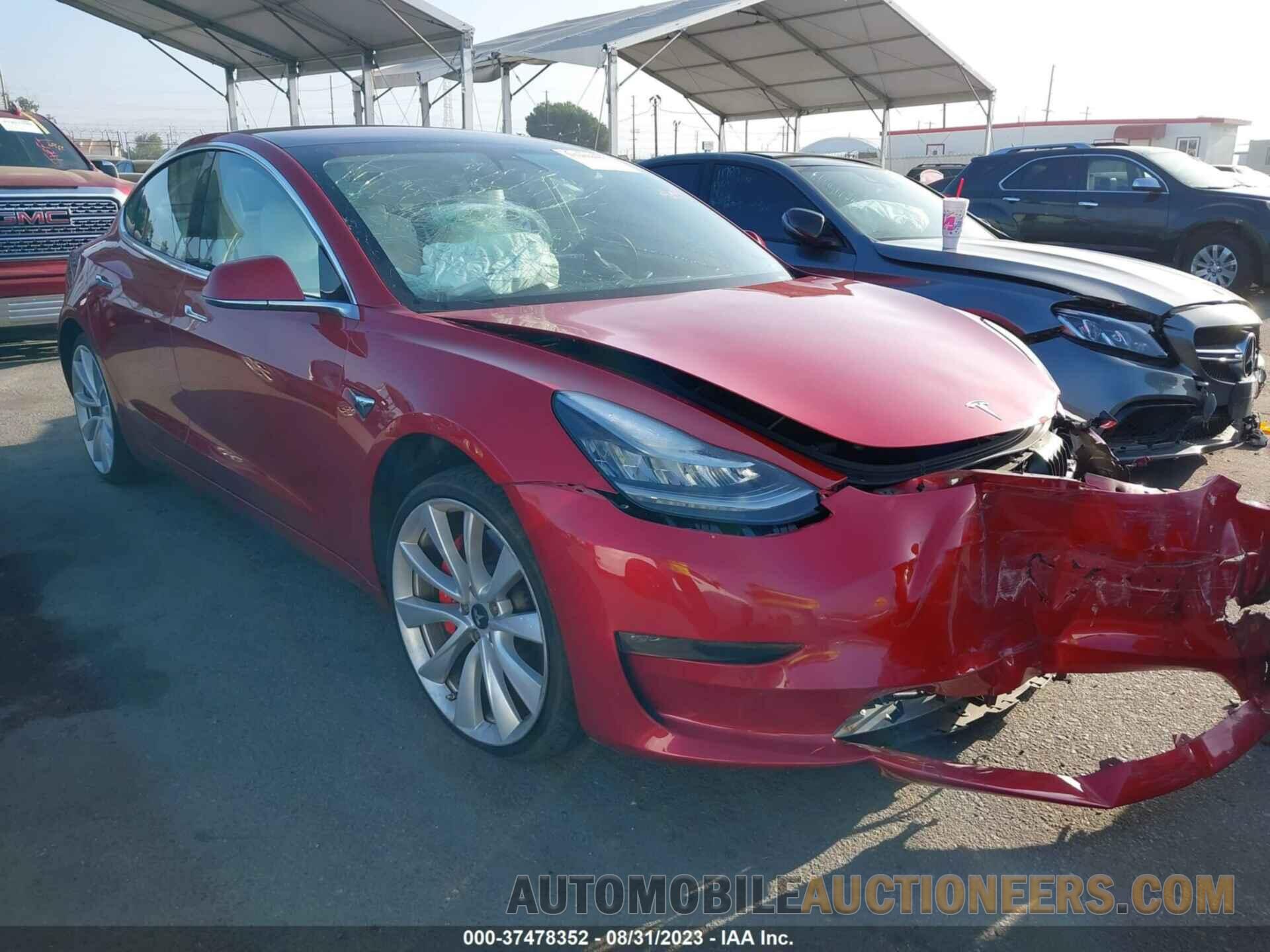 5YJ3E1EB9JF055354 TESLA MODEL 3 2018