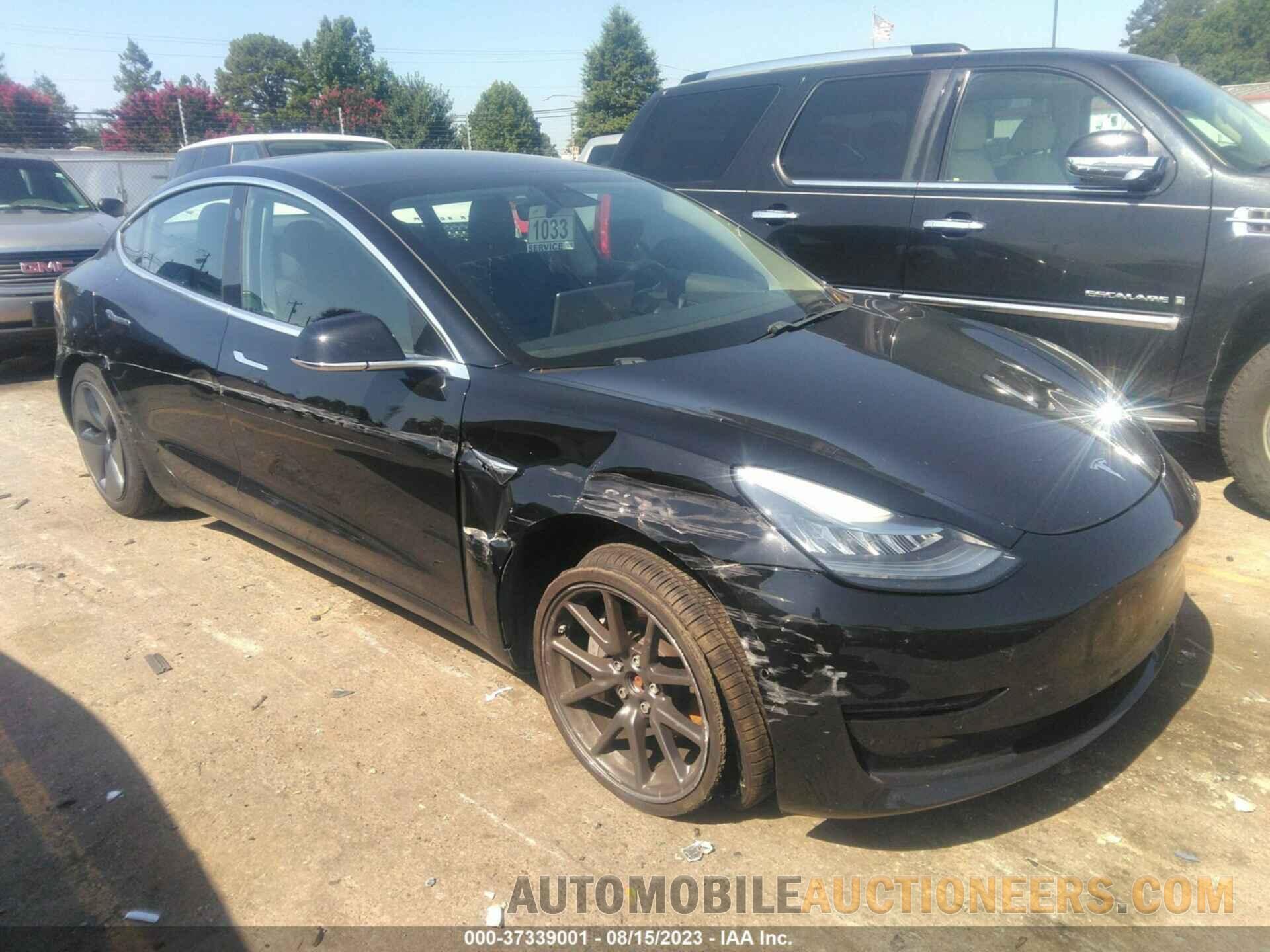 5YJ3E1EB9JF062952 TESLA MODEL 3 2018