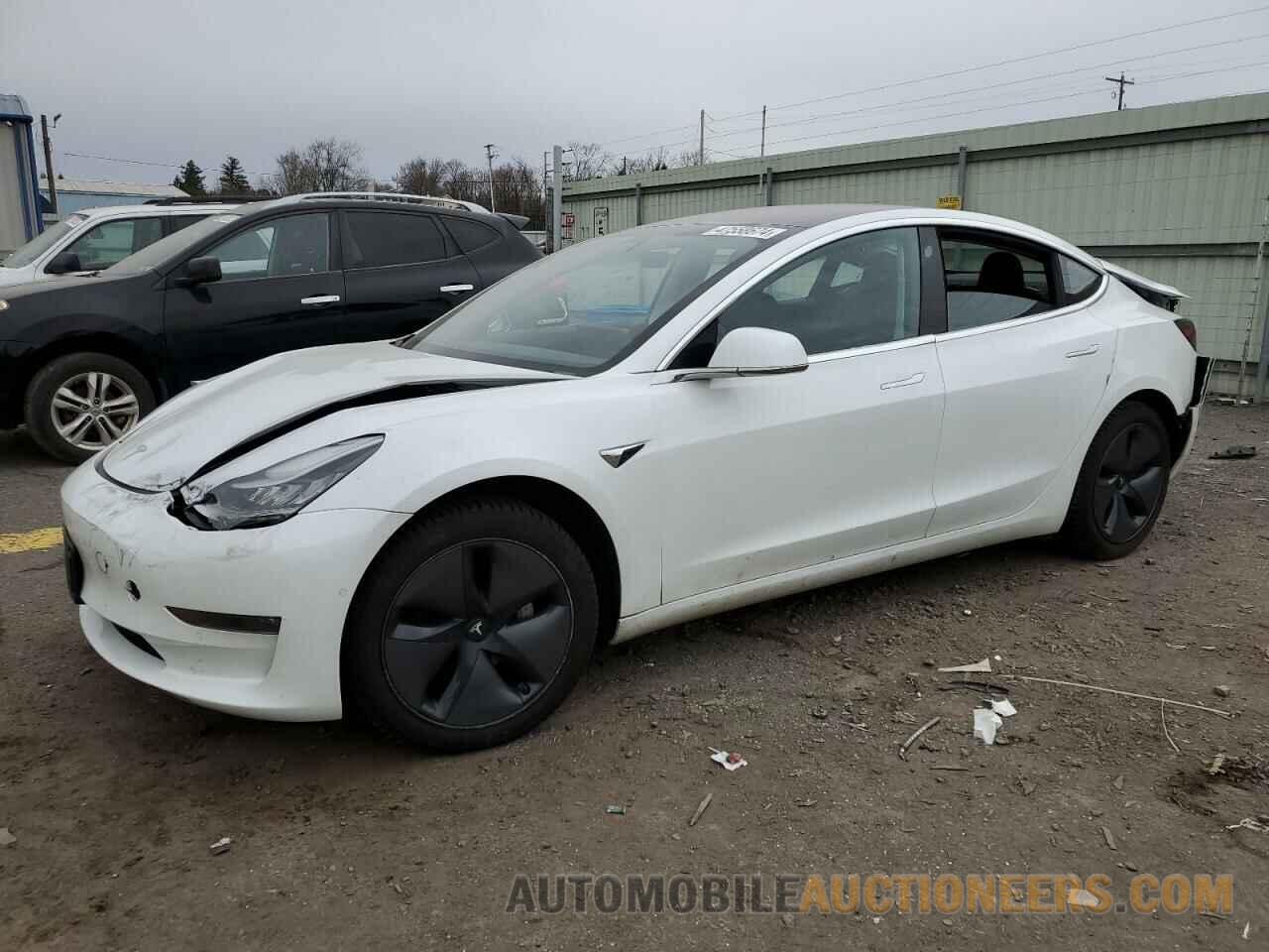 5YJ3E1EB9JF066712 TESLA MODEL 3 2018