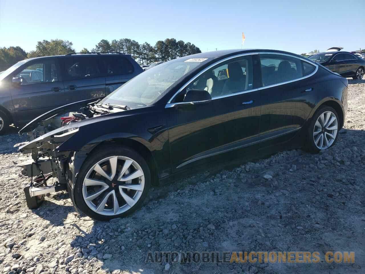 5YJ3E1EB9JF071747 TESLA MODEL 3 2018