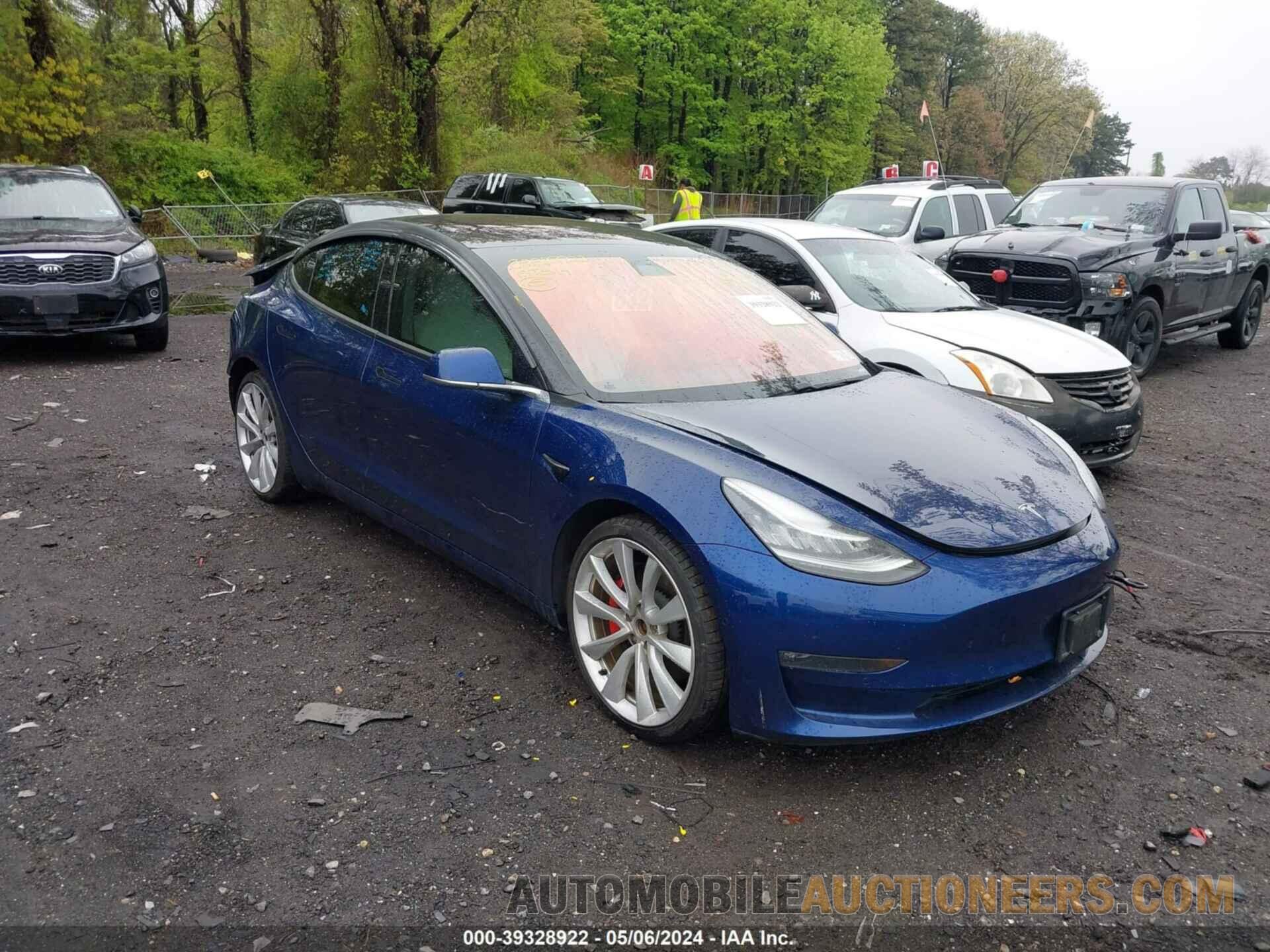 5YJ3E1EB9JF074146 TESLA MODEL 3 2018