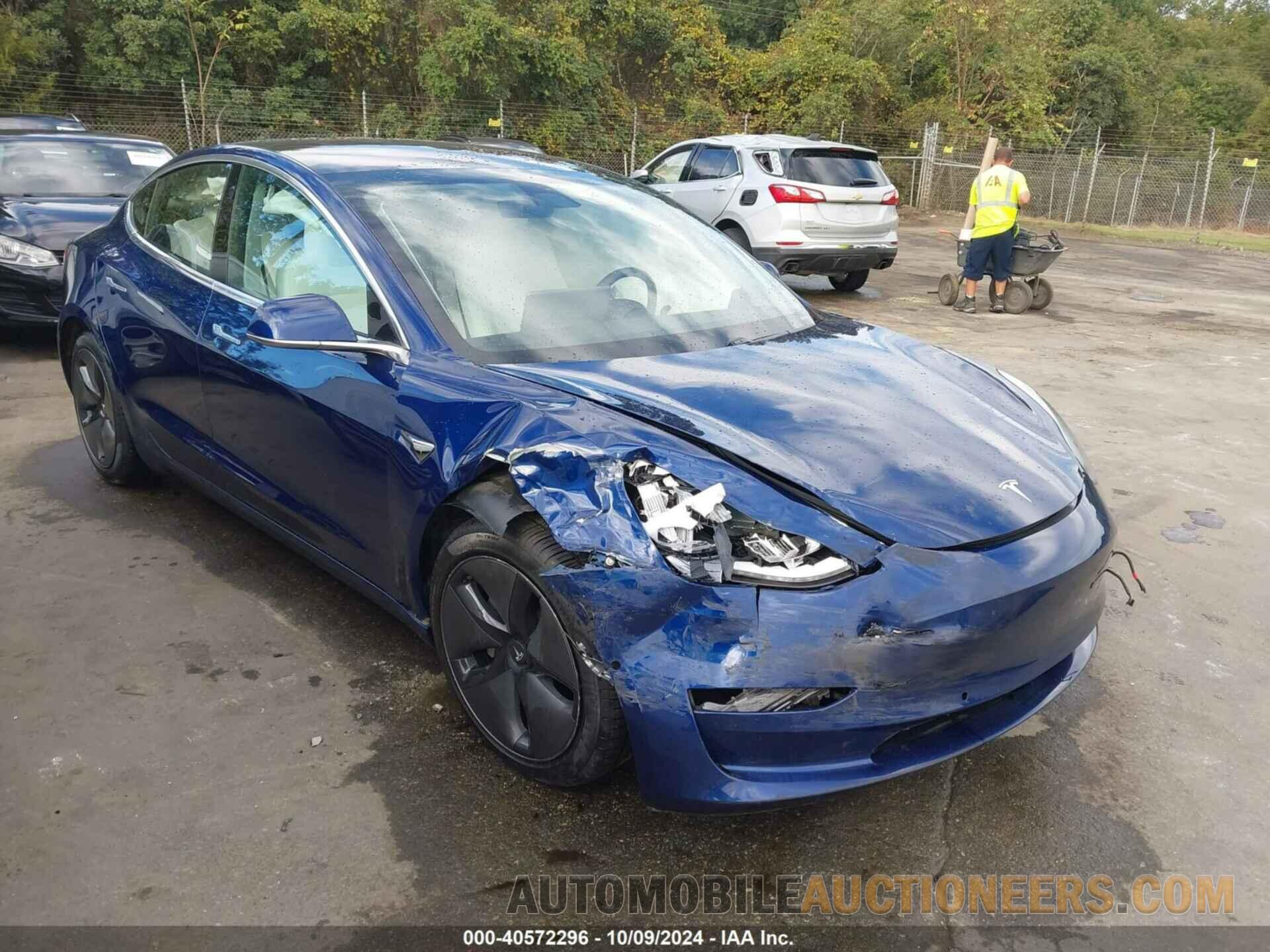 5YJ3E1EB9JF086121 TESLA MODEL 3 2018