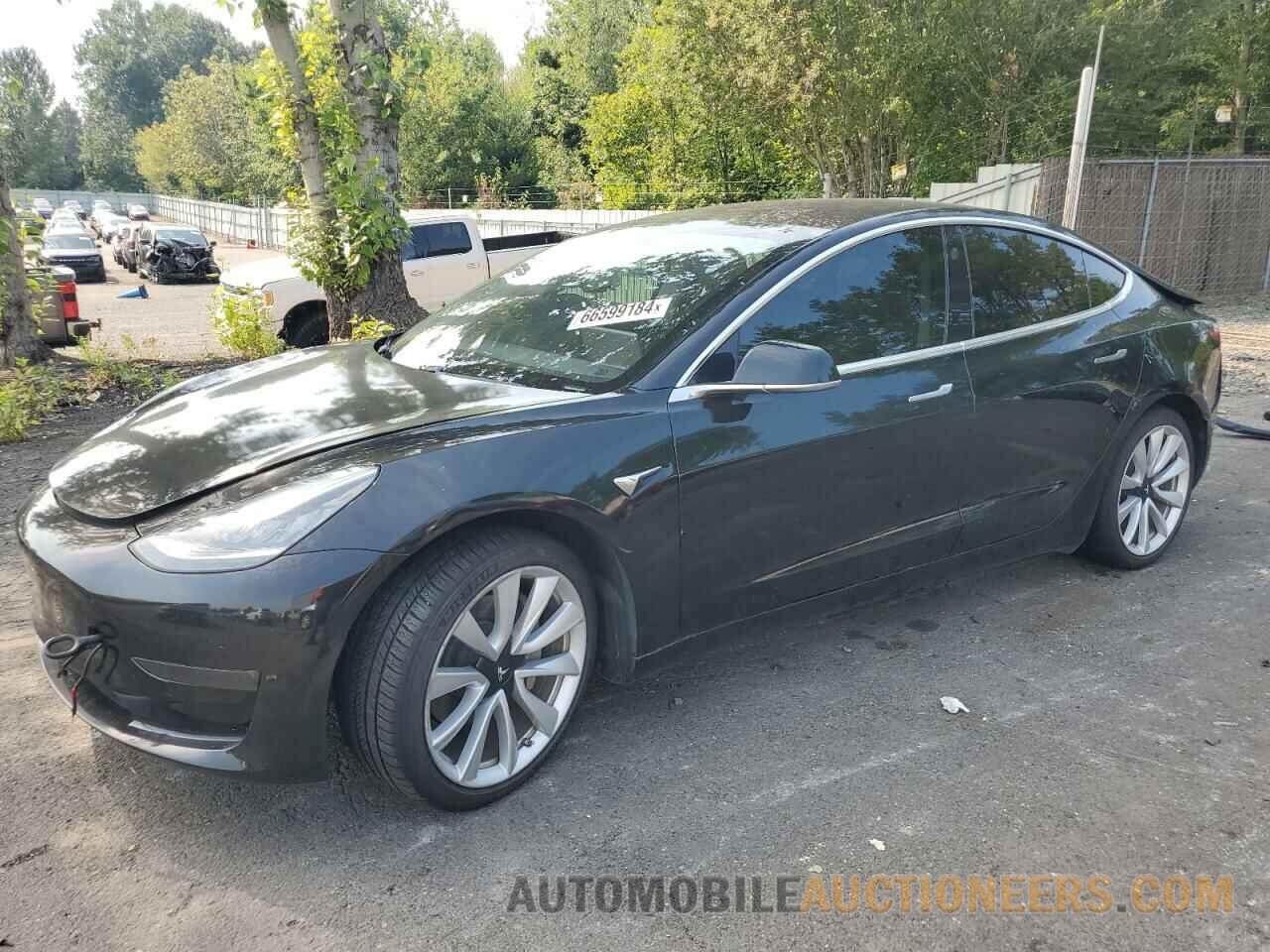 5YJ3E1EB9JF086524 TESLA MODEL 3 2018