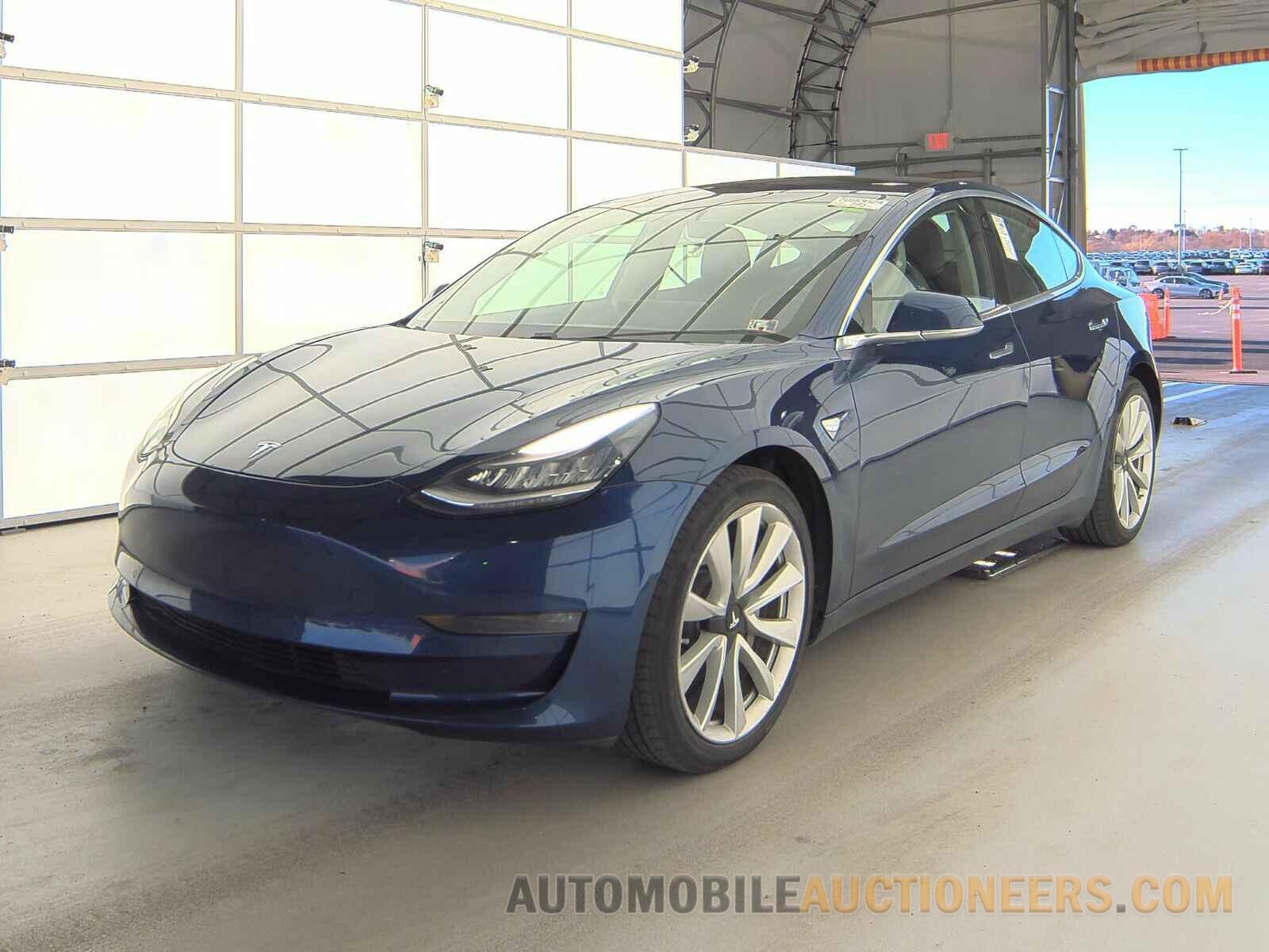 5YJ3E1EB9JF088483 Tesla Model 3 2018