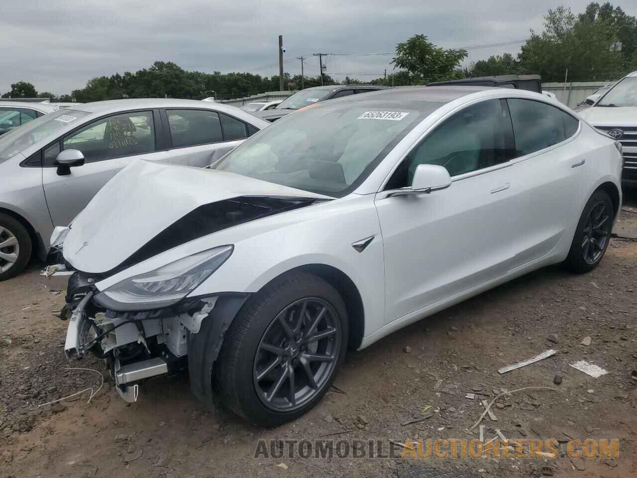 5YJ3E1EB9JF096812 TESLA MODEL 3 2018